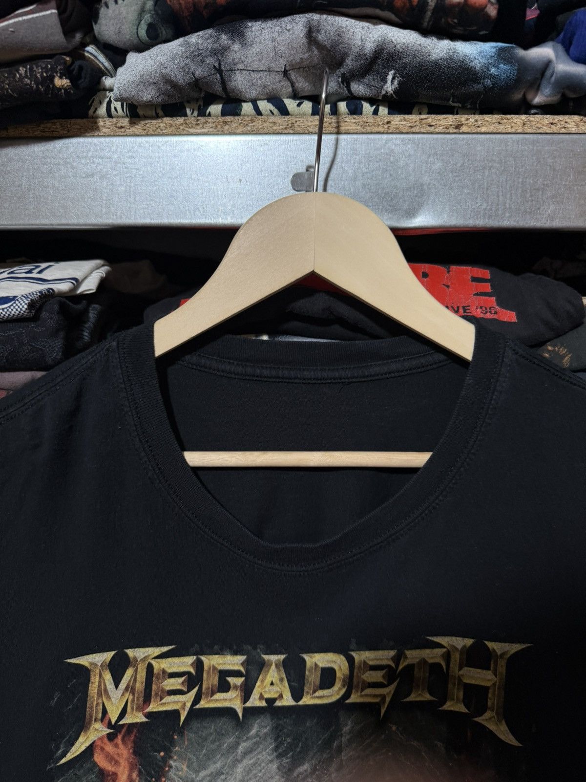 Band Tees Rare Vintage Megadeth New World Order Tour T-Shirt Y2K Hype Size US XL / EU 56 / 4 - 4 Thumbnail