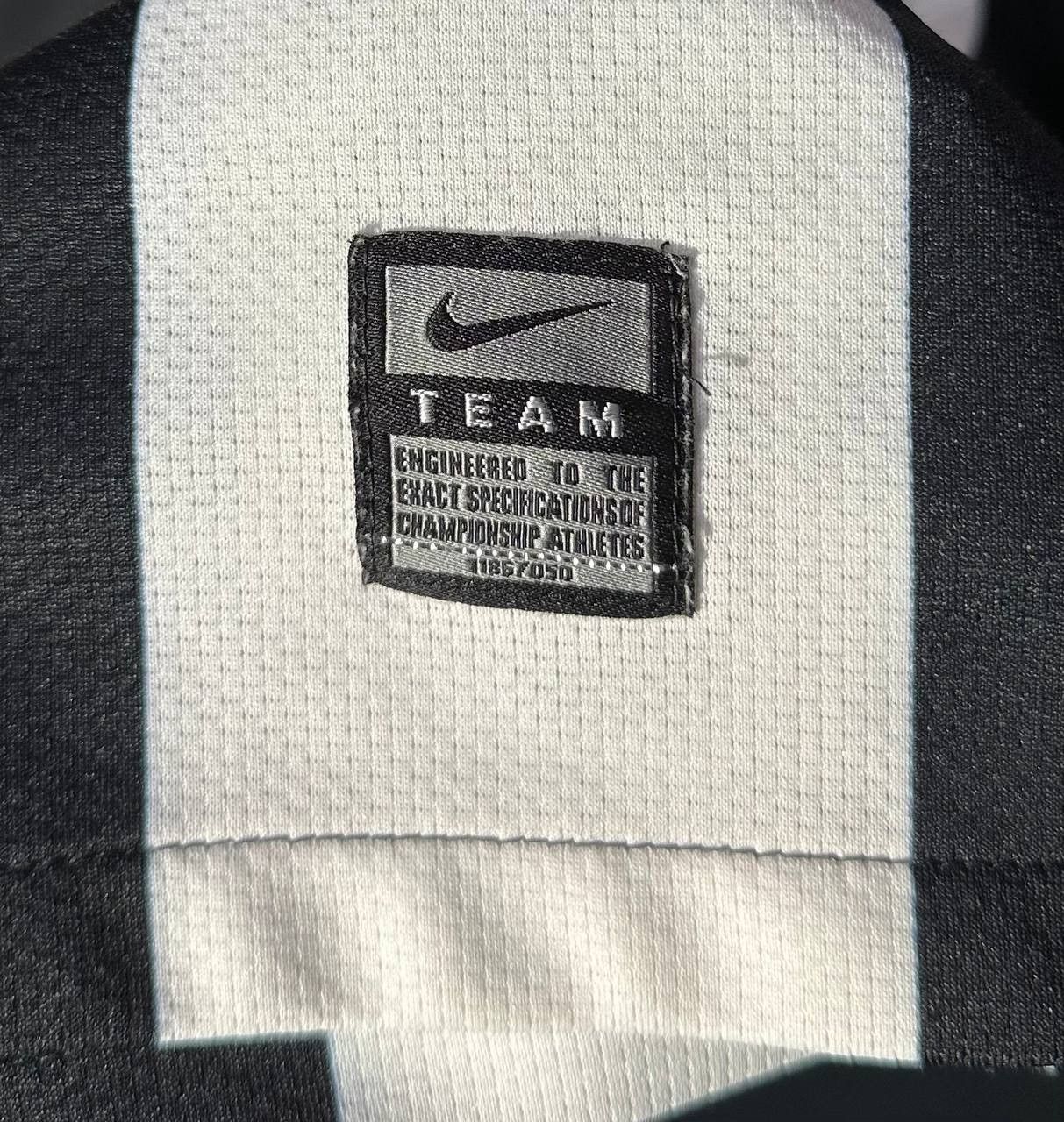 Nike Juventus Nike football Shirt 2009 2010 Home Jersey soccer Size US M / EU 48-50 / 2 - 5 Thumbnail