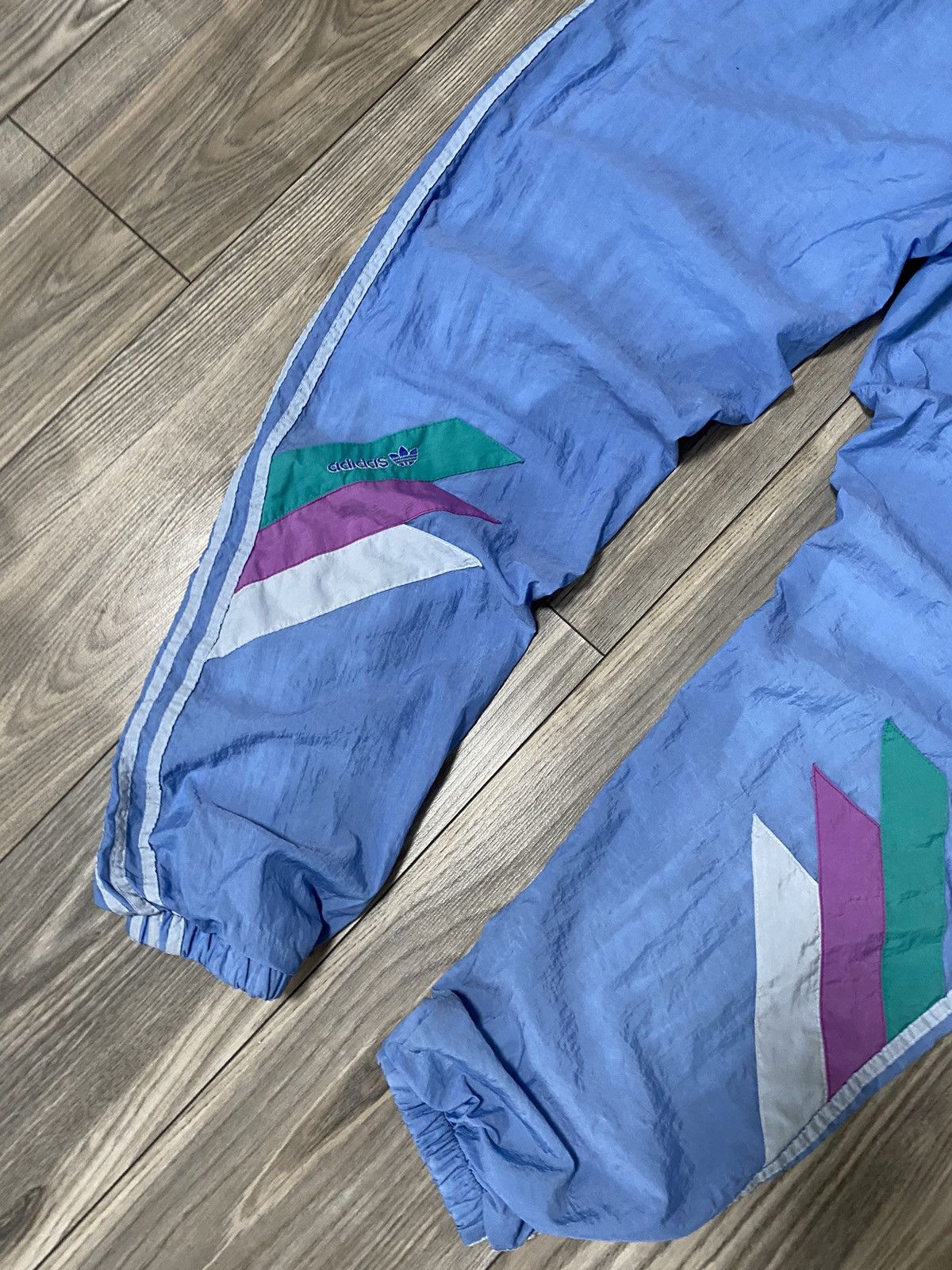 Adidas Vintage Adidas 90’s Casual Sweatpants Joggers Size 34 Size US 34 / EU 50 - 16 Thumbnail