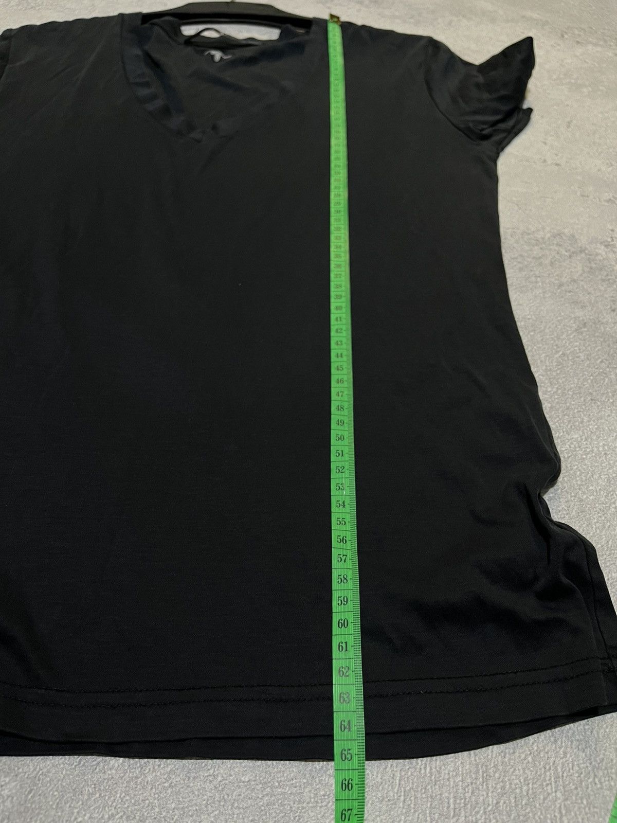 NO ID NO ID Vneck Japanese vkei Size US M / EU 48-50 / 2 - 8 Thumbnail