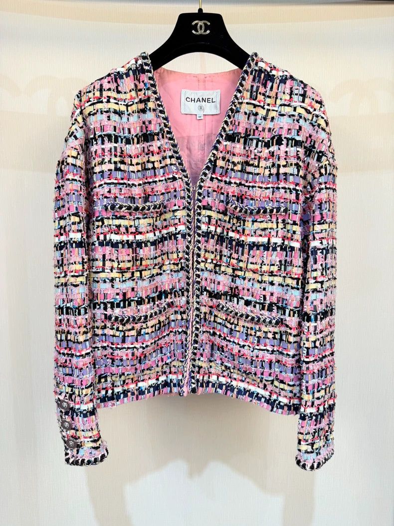 Chanel Chanel 22p pink purple mosaic coat Size M / US 6-8 / IT 42-44 - 2 Thumbnail