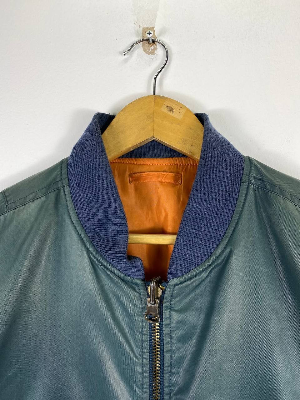 Japanese Brand vintage japanese brand thrashed bomber jacket distressed Size US XXL / EU 58 / 5 - 2 Thumbnail
