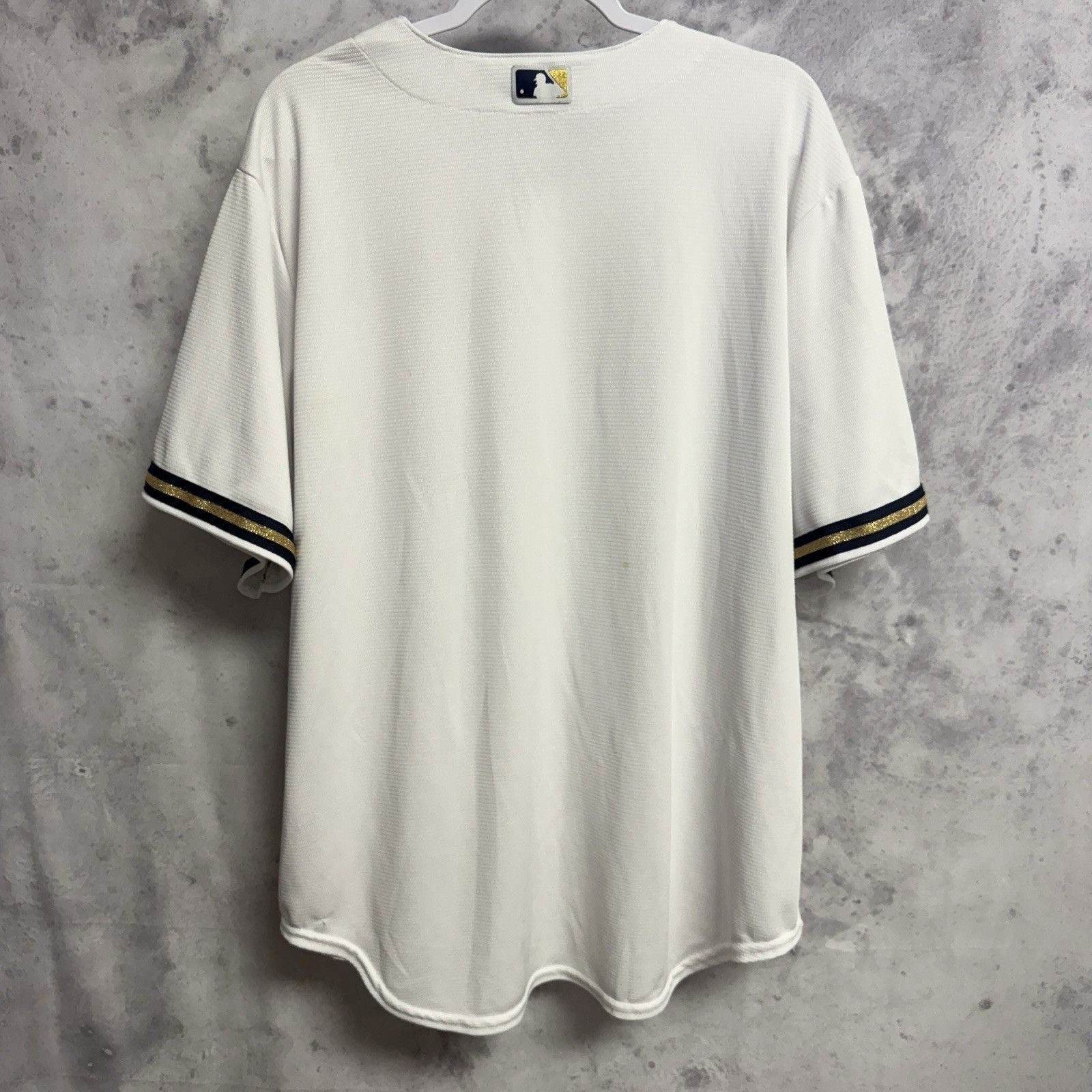 Majestic Milwaukee Brewer Majestic Cool Base MLB Jersey White Size US XL / EU 56 / 4 - 3 Thumbnail