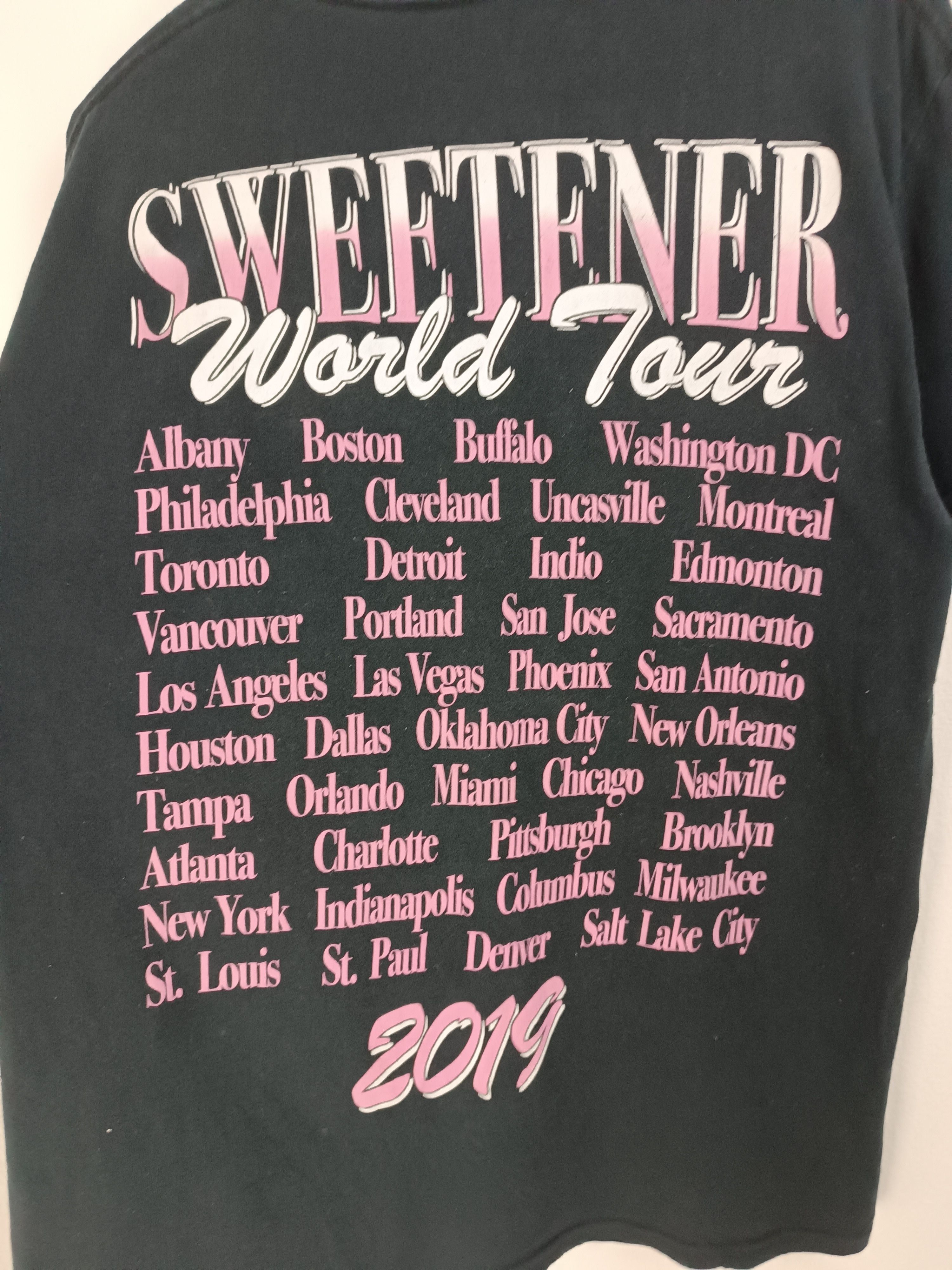 Rap Tees ARIANA GRANDE 2019 THANK U, NEXT! TEE FADED swift eilish Size US M / EU 48-50 / 2 - 17 Thumbnail