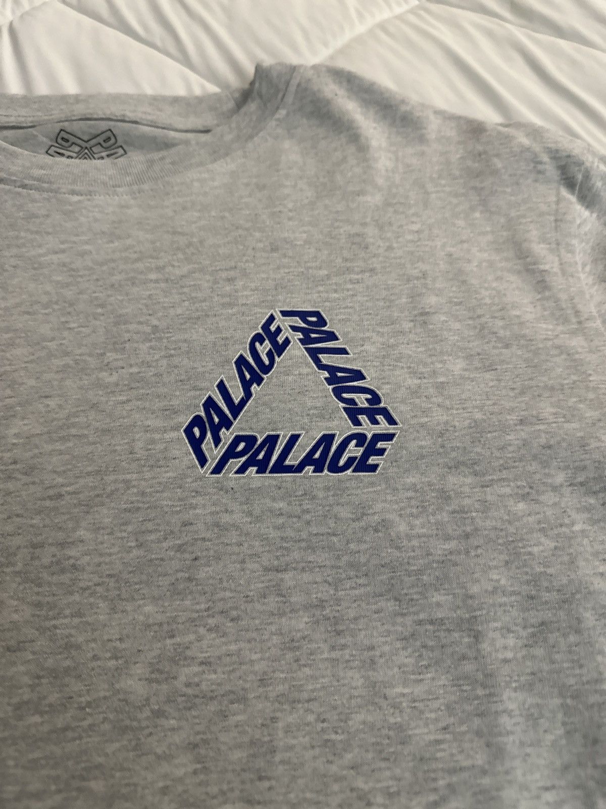 Palace Palace P-3 Outline T-Shirt Grey Size US L / EU 52-54 / 3 - 2 Thumbnail