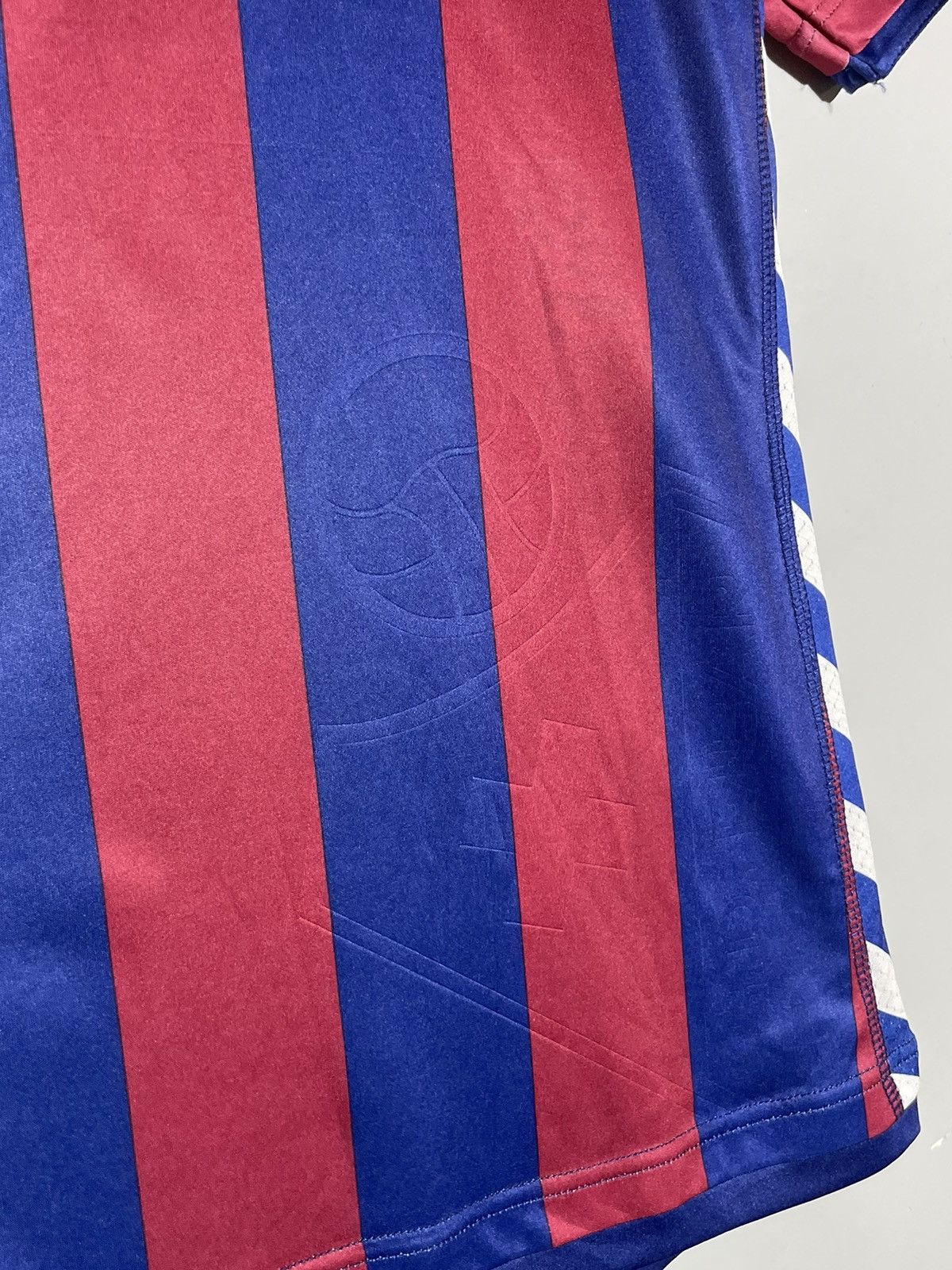 Hummel Eibar Hummel 2014/15 Home Y2k Football Shirt Soccer Jersey Size US S / EU 44-46 / 1 - 9 Thumbnail