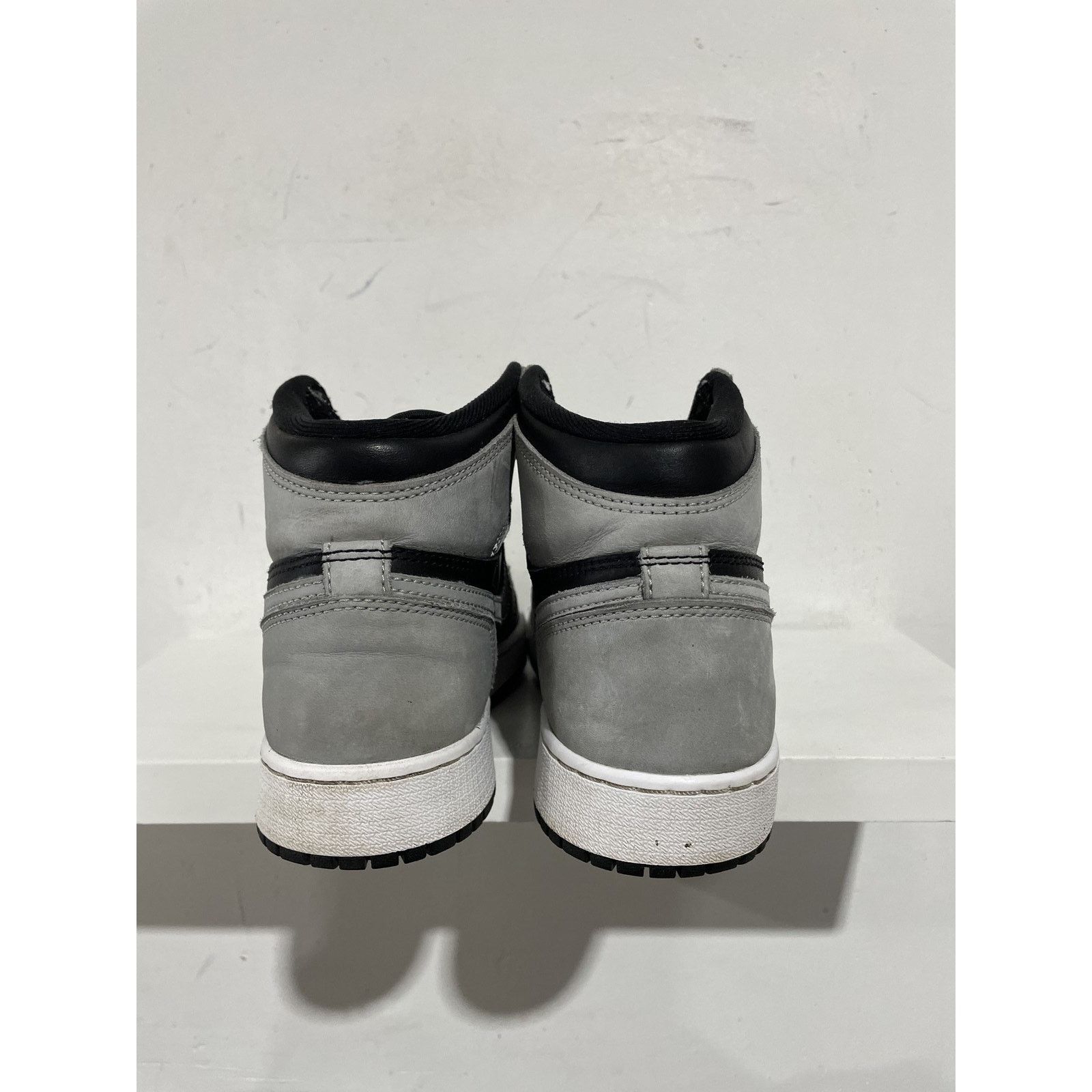 Nike NIKE JORDAN 1 SHADOW 2.0 SIZE 7Y PREOWNED Size US 7 / EU 40 - 3 Thumbnail