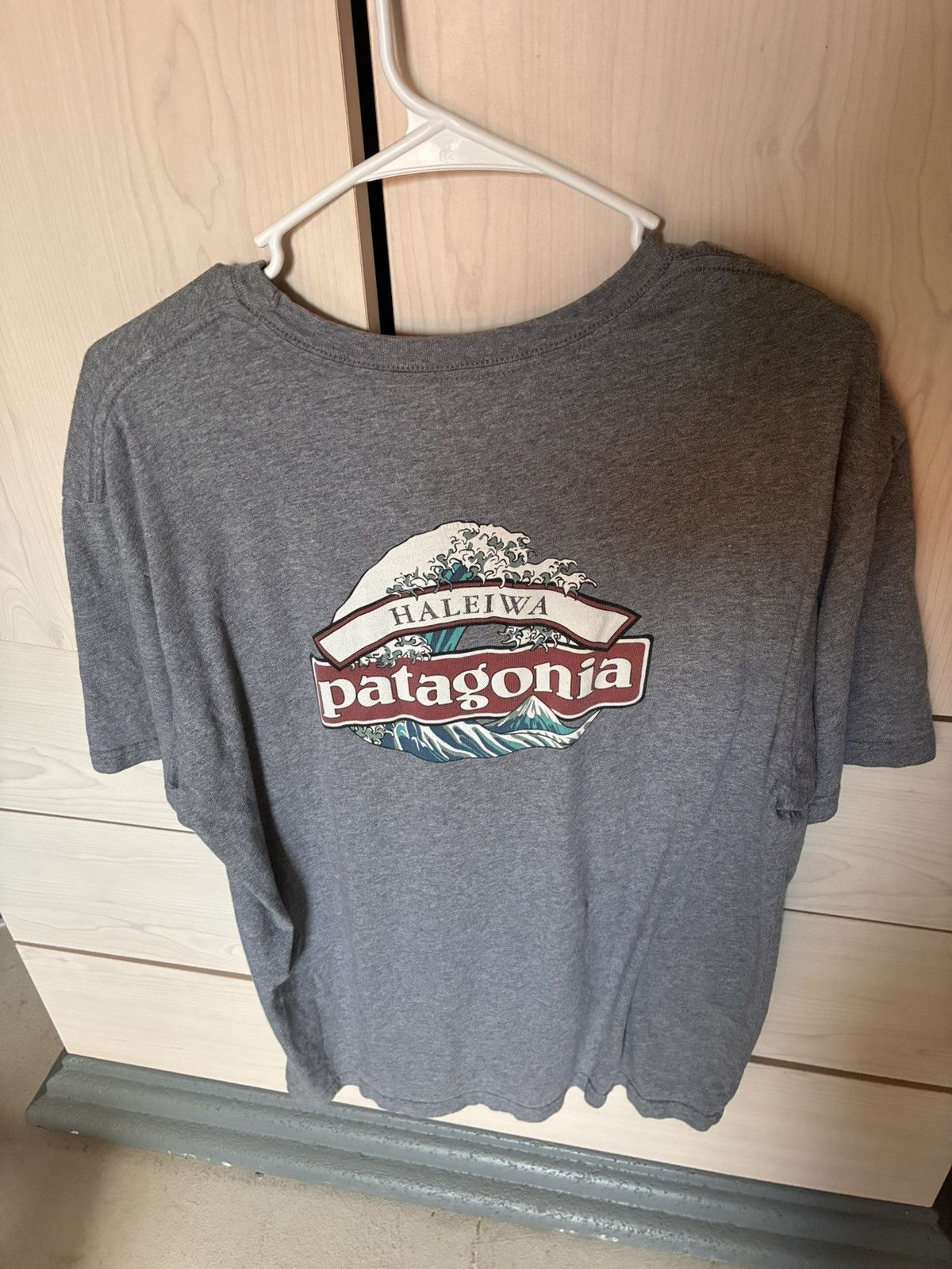 Patagonia Patagona Haleiwa rare tee large Size US L / EU 52-54 / 3 - 1 Thumbnail