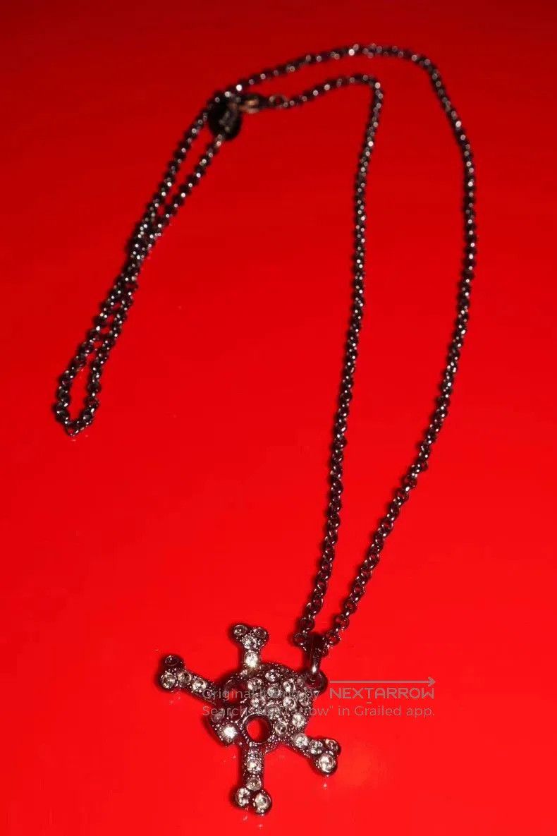 Vivienne Westwood Vivienne Westwood Crystal Skull Necklace . Size ONE SIZE - 5 Thumbnail