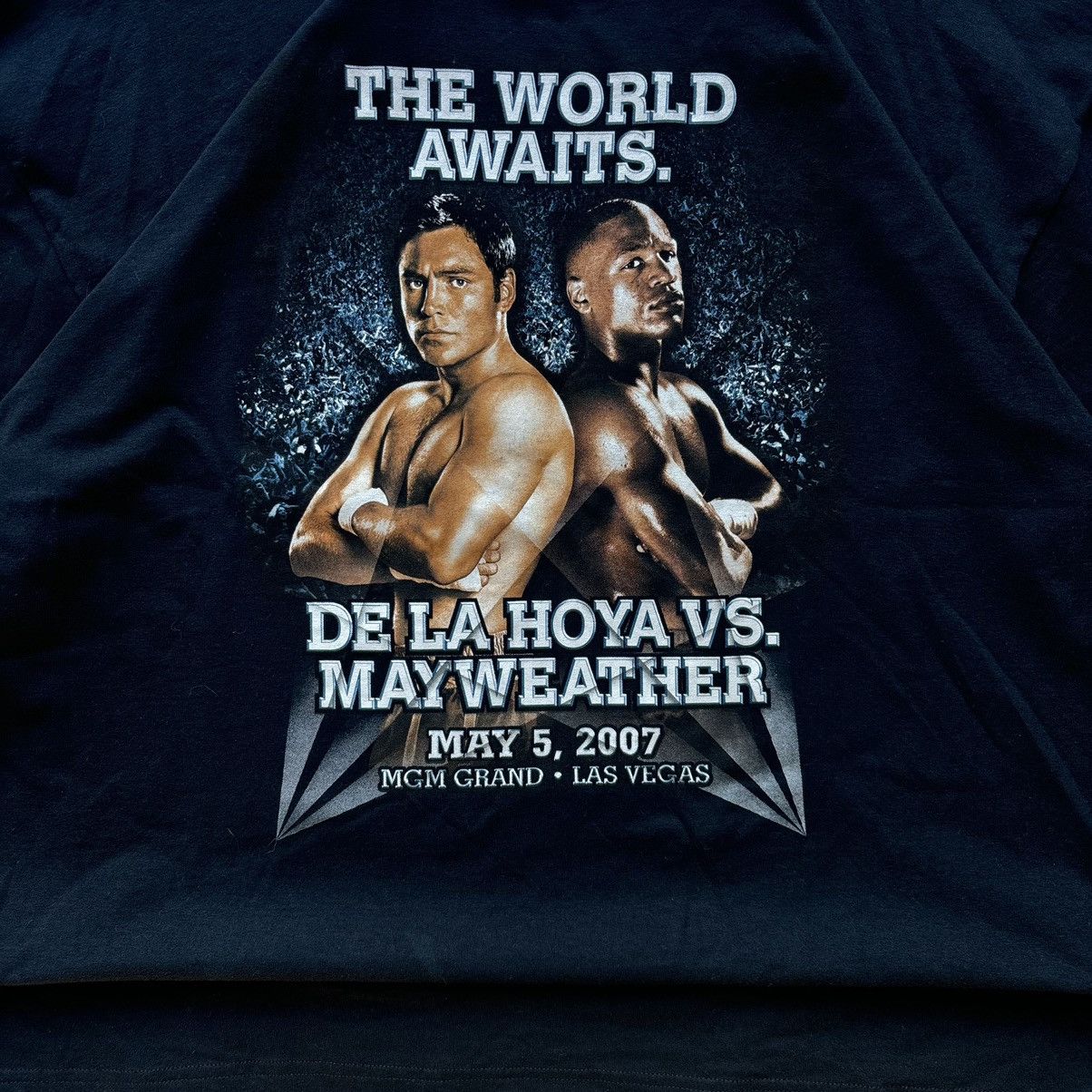 Vintage Vintage Oscar De La Hoya vs Floyd Mayweather Tee Size US XXL / EU 58 / 5 - 2 Thumbnail