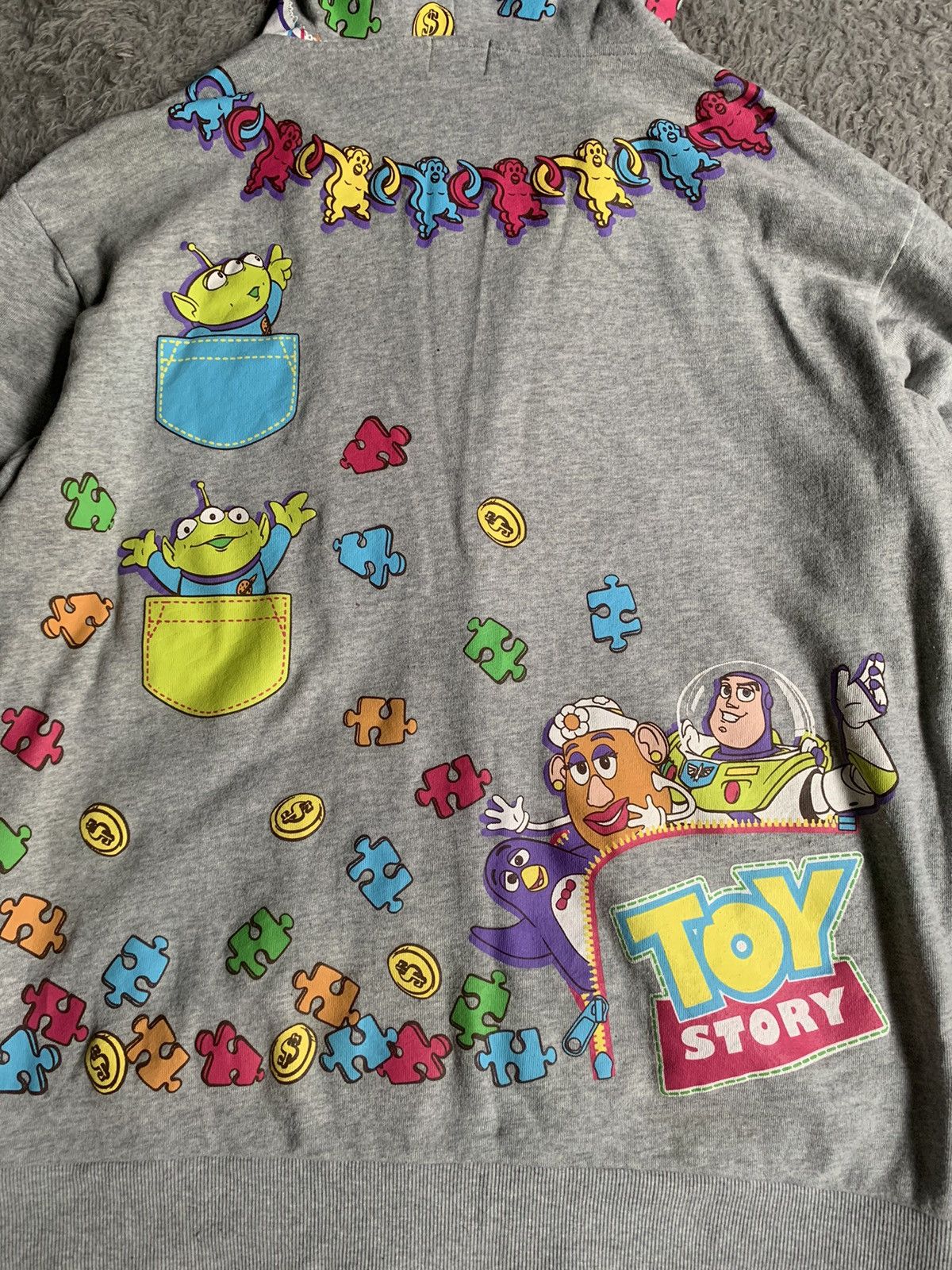 Japanese Brand Vintage Y2K Toy Story Tokyo Disney Over Print Zip Hoodie Size US L / EU 52-54 / 3 - 12 Thumbnail
