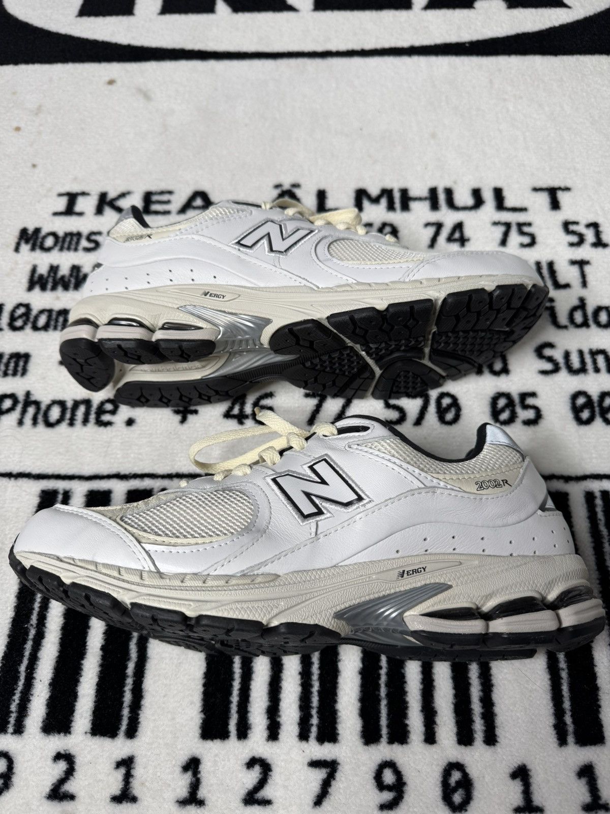 New Balance New Balance 2002R Lemon Haze Size US 10 / EU 43 - 2 Thumbnail