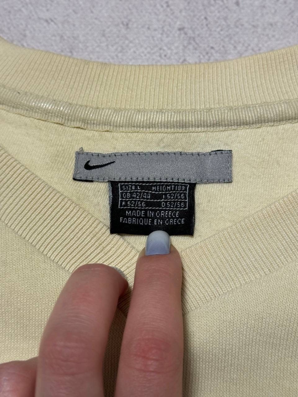 Vintage Vintage Nike Sweatshirt Mini Logo Baggy Crewneck Y2K 90s Size US L / EU 52-54 / 3 - 5 Thumbnail