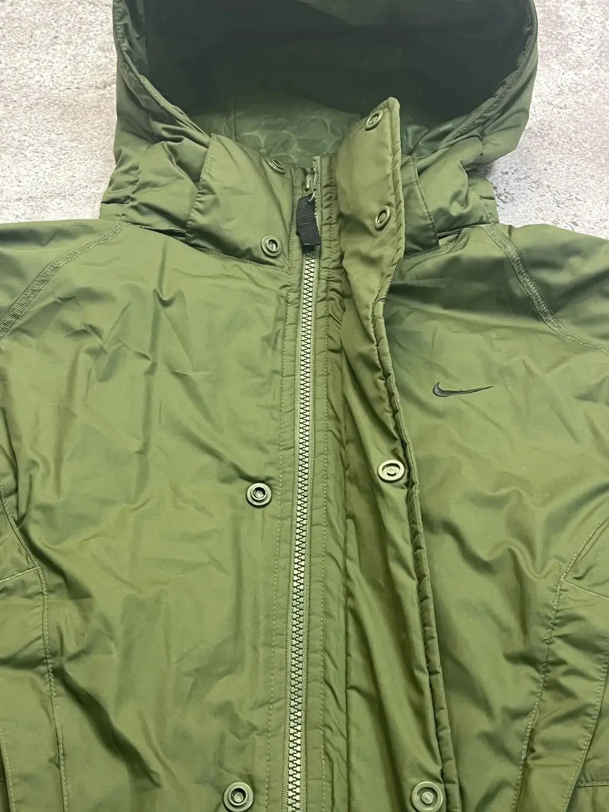 Nike Vintage Nike Green Hooded Puffer Parka Jacket Size M Size US M / EU 48-50 / 2 - 4 Thumbnail