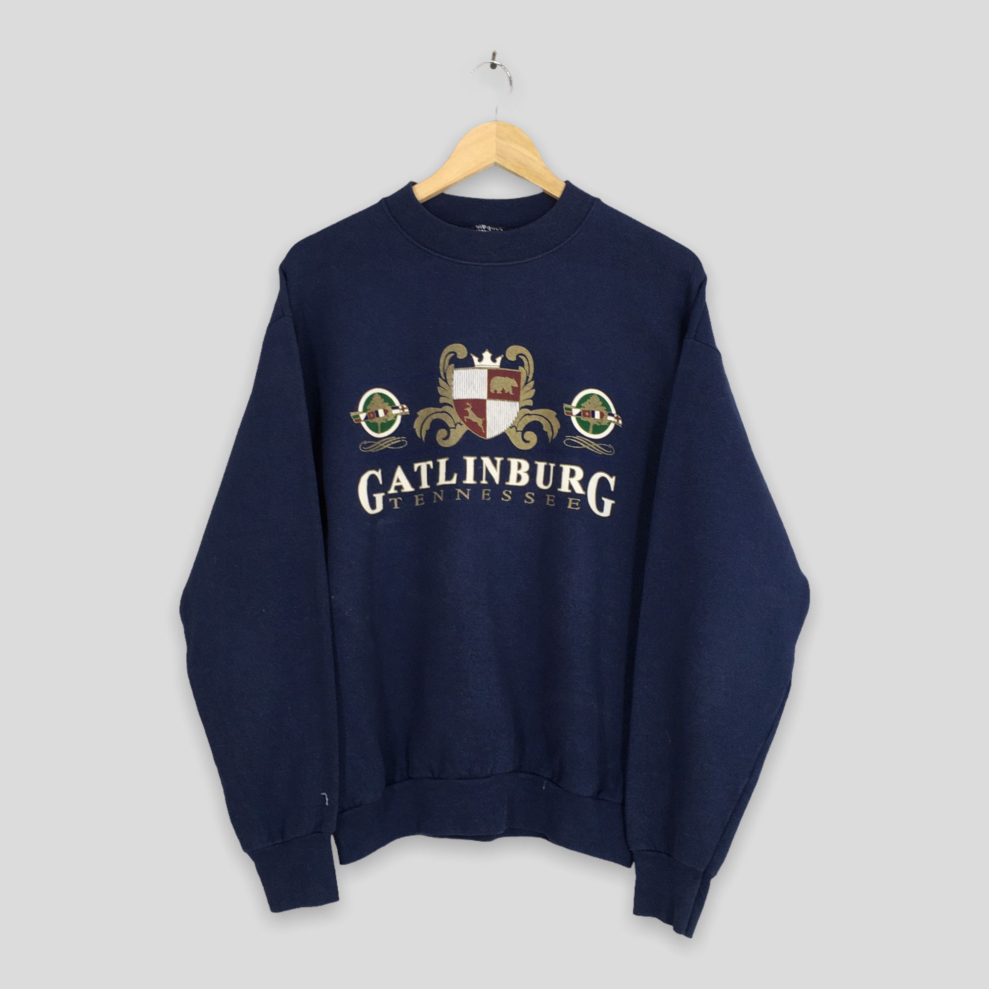 NCAA Vintage 90s Gatlinburg Tennessee Blue Sweatshirt Large Size US L / EU 52-54 / 3 - 1 Thumbnail