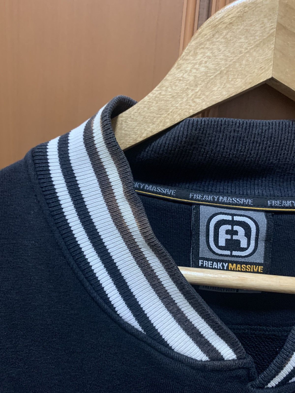 Japanese Brand Freaky Massive Varsity xL Size US XL / EU 56 / 4 - 3 Thumbnail