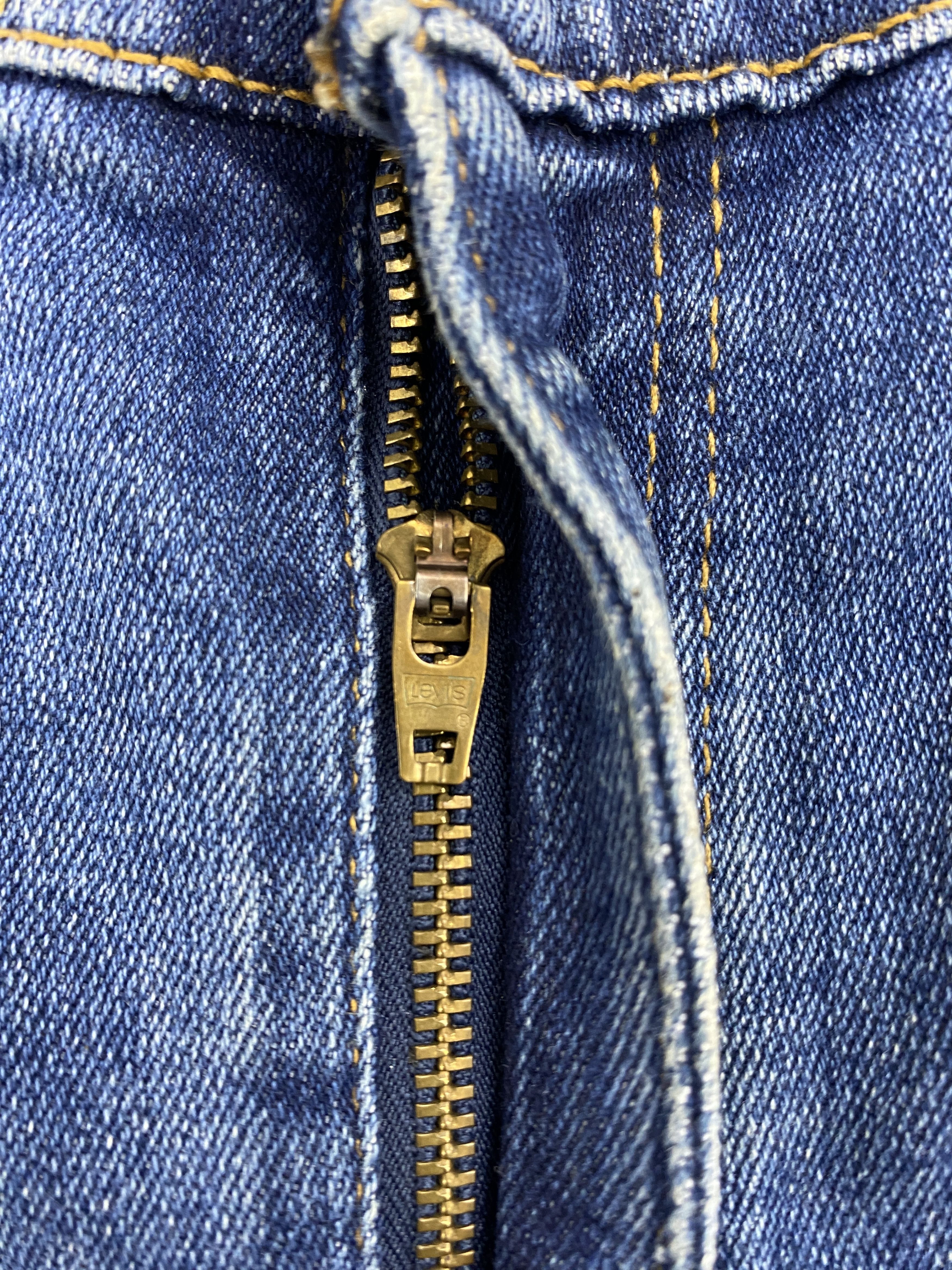 Levi's × Vintage Vintage 90s Levis 603 Blue Denim Jeans Size US 34 / EU 50 - 11 Thumbnail