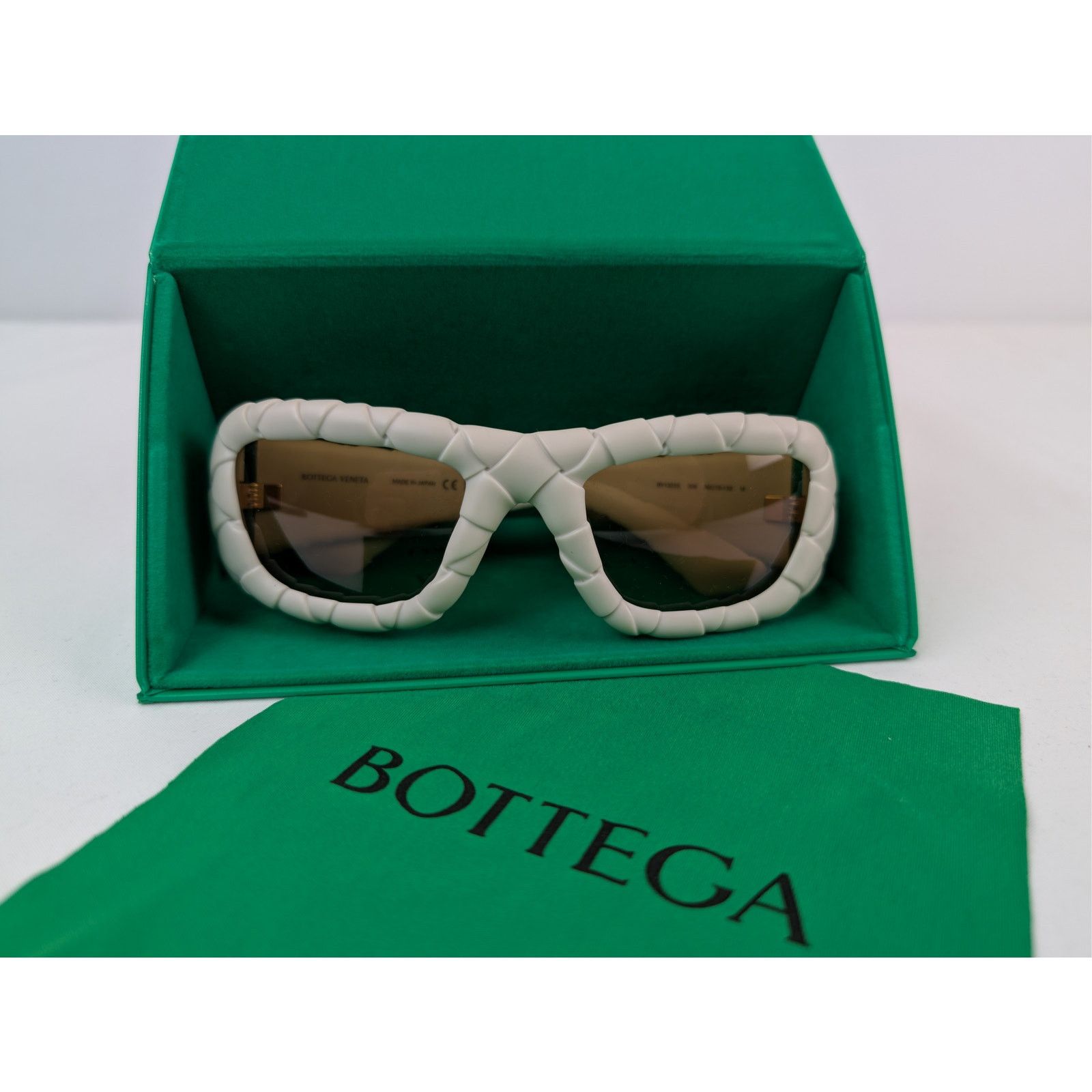 Bottega Veneta o1rshd1 Size: OS / Intrecciato Rectangular Sunglasses Size ONE SIZE - 12 Thumbnail