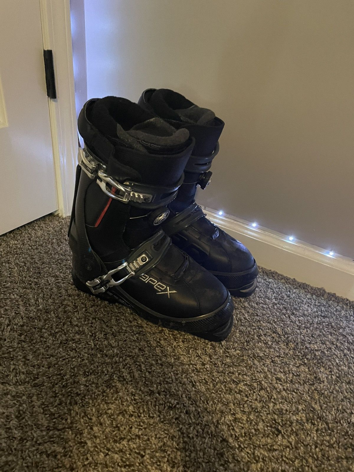Apex cc3 skii boots