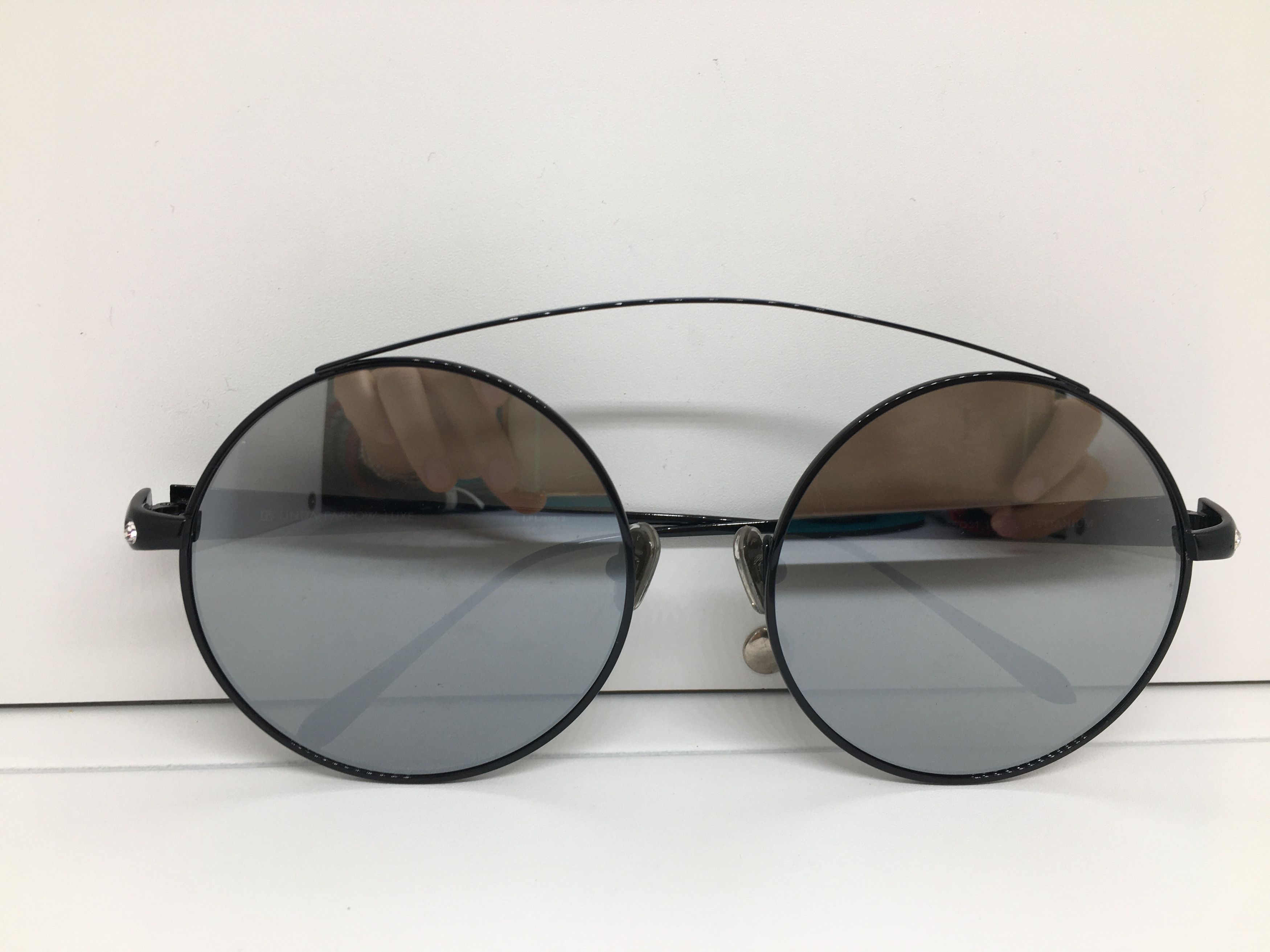 Linda Farrow Linda Farrow Black Titanium Round Sunglasses Frame Size ONE SIZE - 8 Thumbnail
