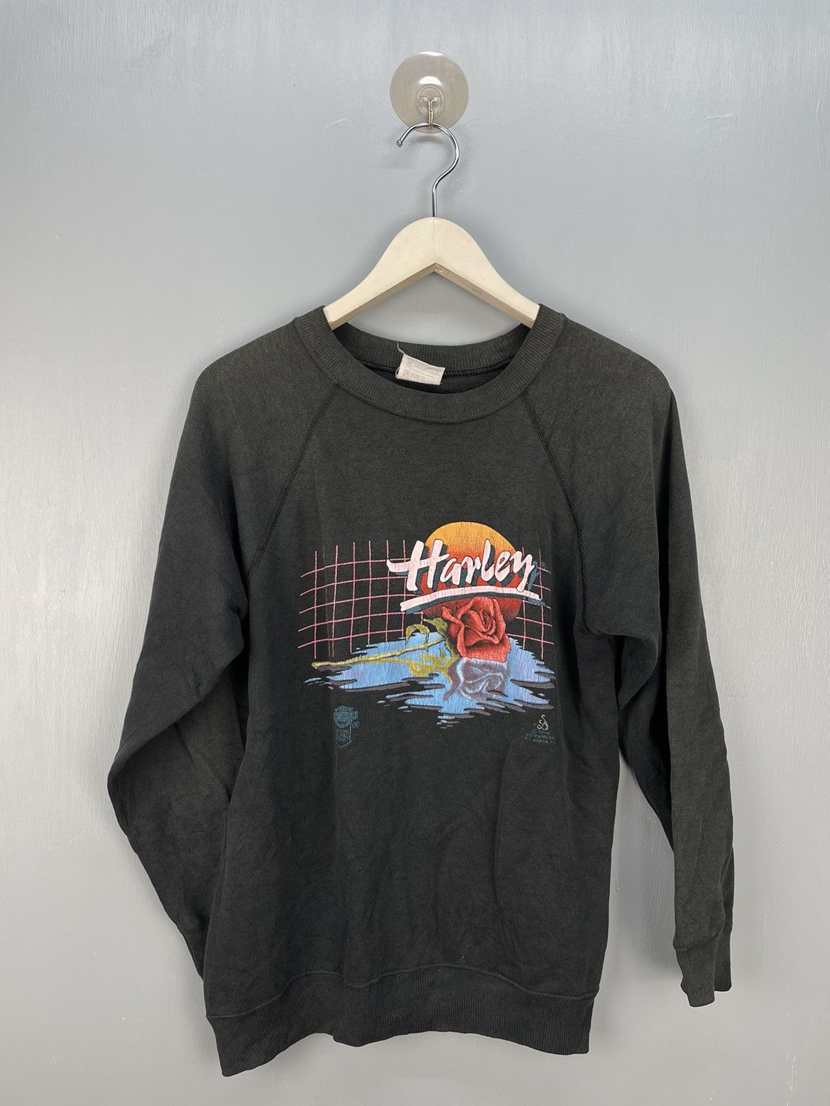 Harley Davidson Vintage 80s Harley Davidson 3D Emblem sweatshirt Size US S / EU 44-46 / 1 - 1 Thumbnail