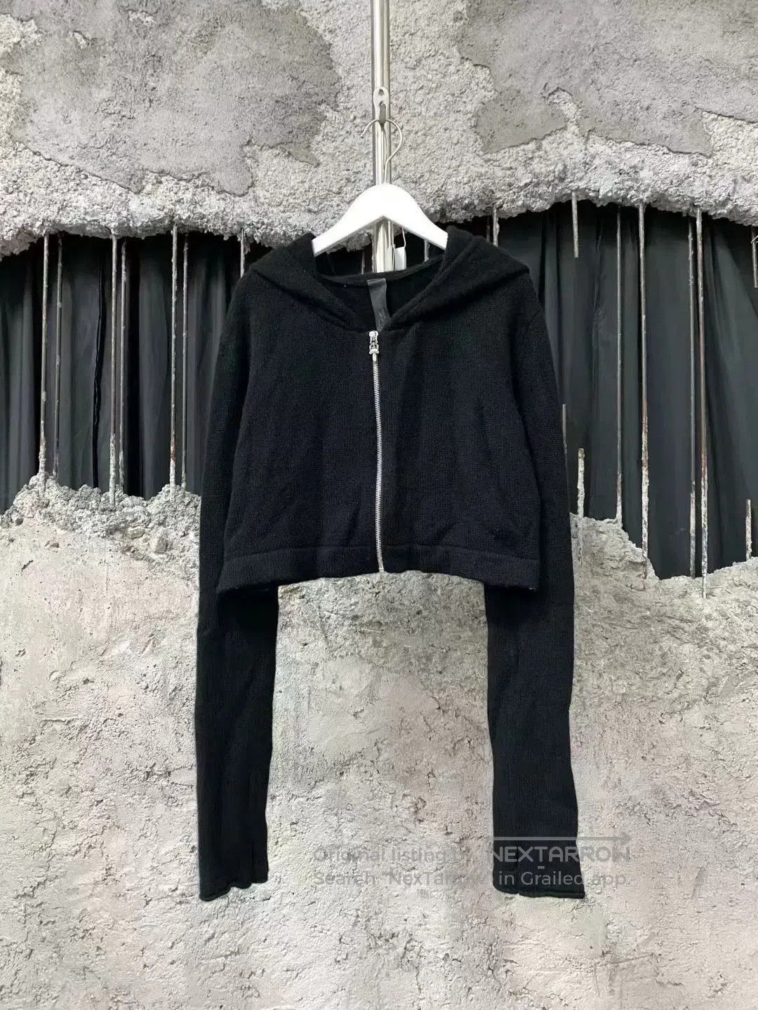 Chrome Hearts black cashmere leather cropped cardigan. Size US M / EU 48-50 / 2 - 1 Thumbnail