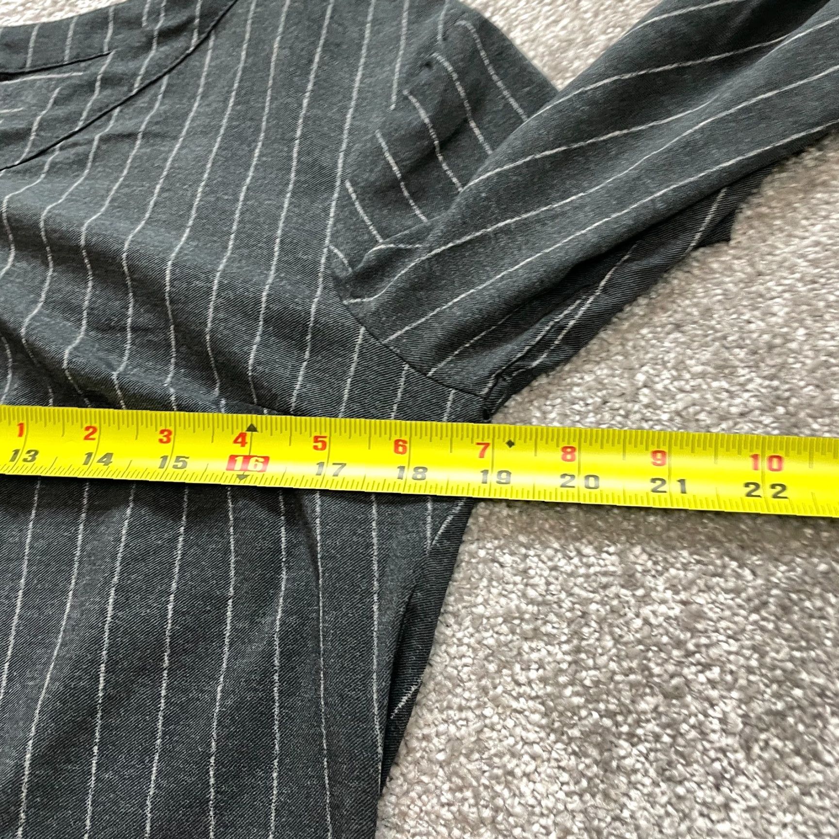 Worthington Worthington Blouse Shirt Womens S Dark Gray Striped Long Sleeve Polyester V-Neck Pullover Size S / US 4 / IT 40 - 7 Thumbnail