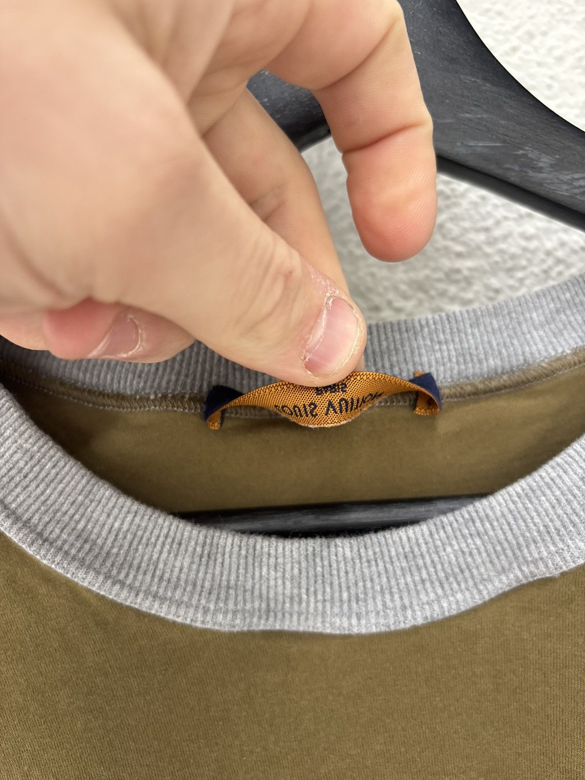 Louis Vuitton LV aloha surf tee Size US L / EU 52-54 / 3 - 4 Thumbnail