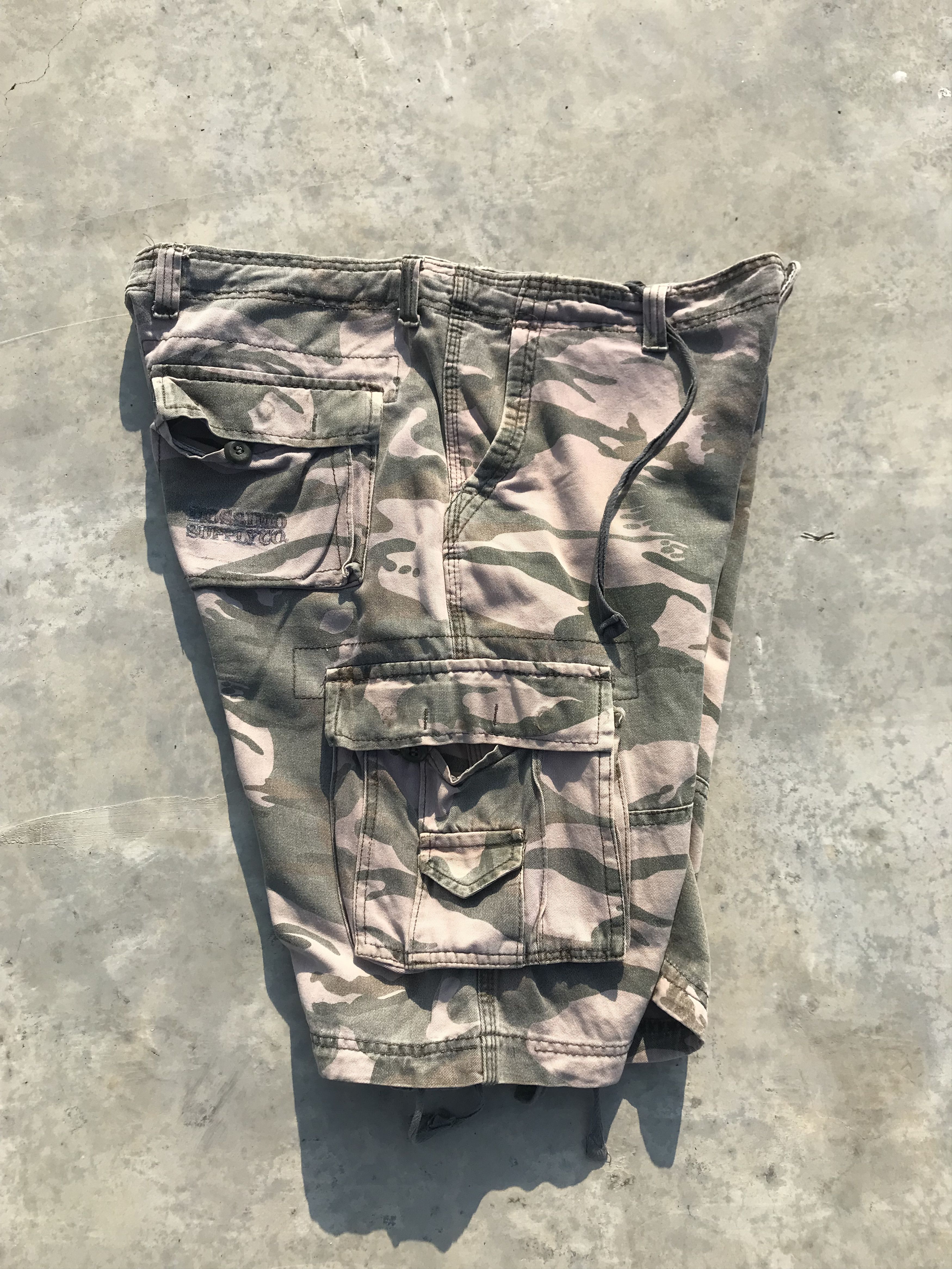 Mossimo Mossimo Supply Co Cargo Shortpants Military camouflage Size US 38 / EU 54 - 10 Thumbnail