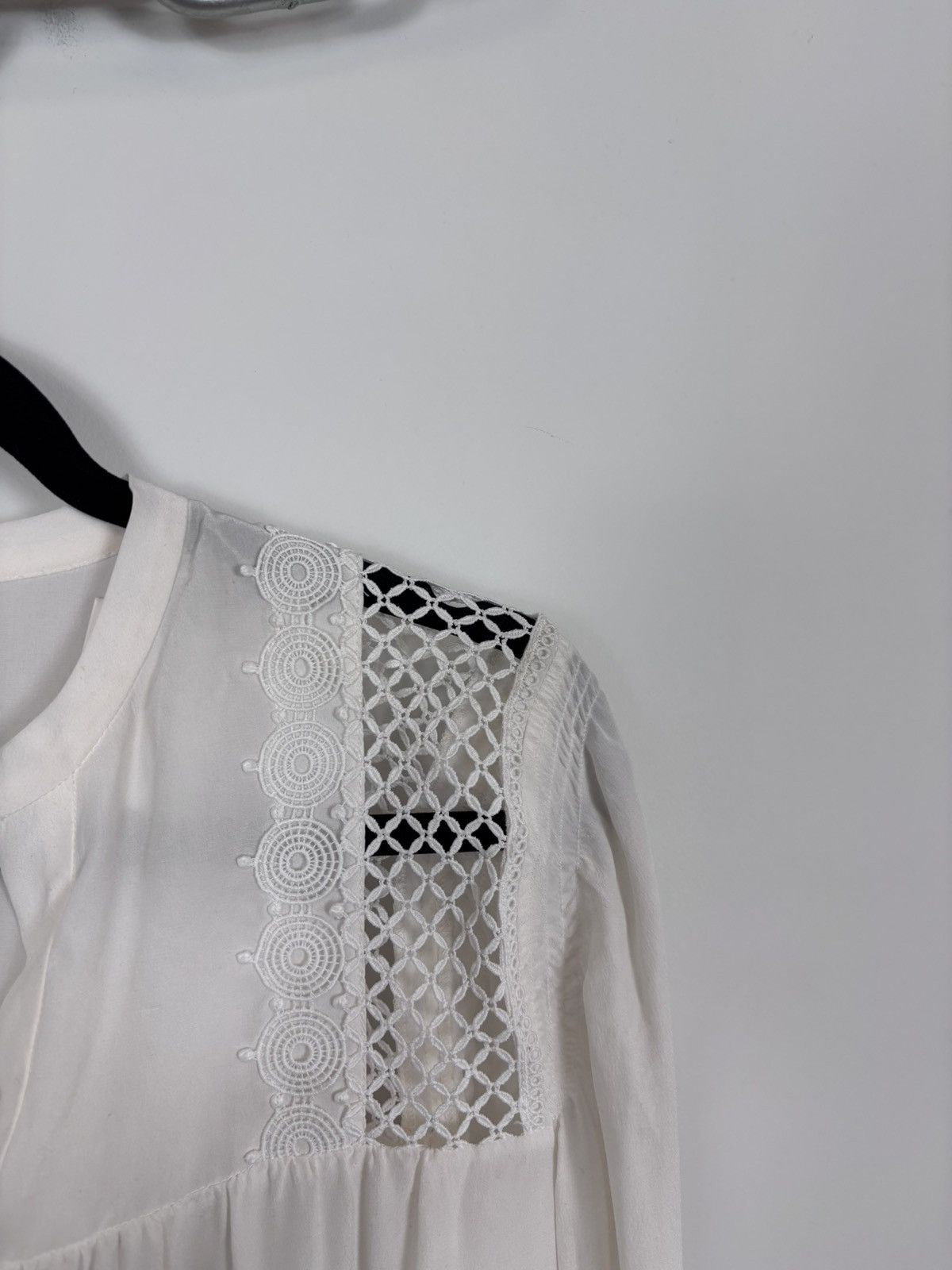 Sandro Sandro H18 Tommy NWT Women’s White Silk Long Sleeve Blouse Size S / US 4 / IT 40 - 4 Thumbnail