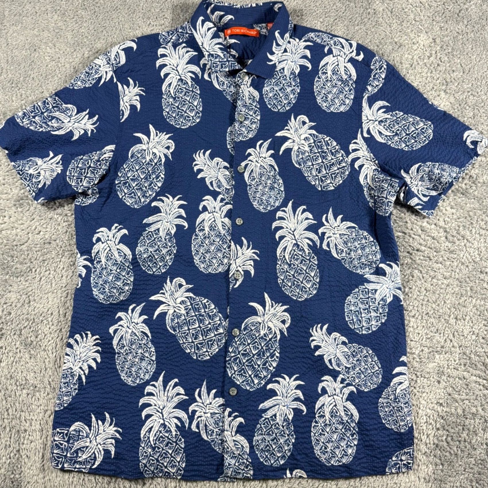 Tori Richard Tori Richard Button-Up Shirt Mens Large Blue Pineapple Puckered Hawaii Seersucker Casual Travel Summer 90s? Size US L / EU 52-54 / 3 - 2 Thumbnail
