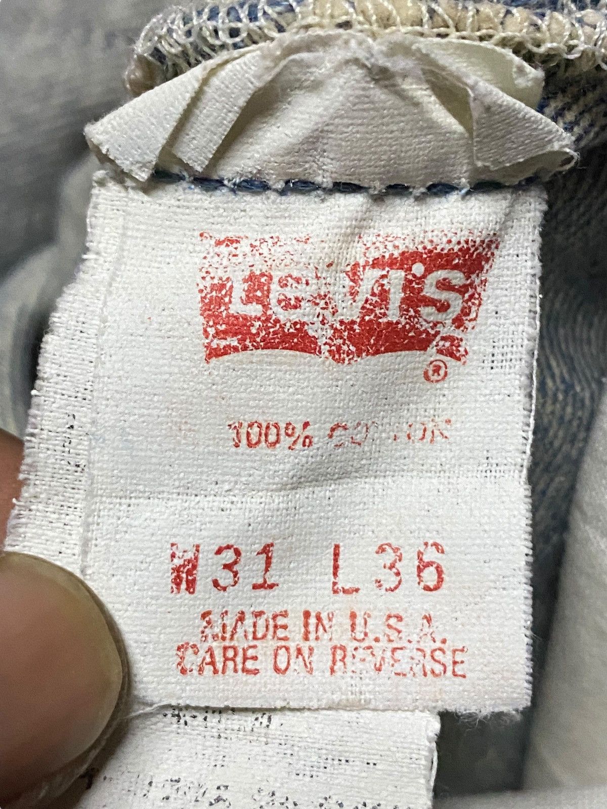 Levi's Vintage Clothing Vintage Levis 501 90’s Faded Light Wash Loose Jeans Size US 31 - 16 Thumbnail