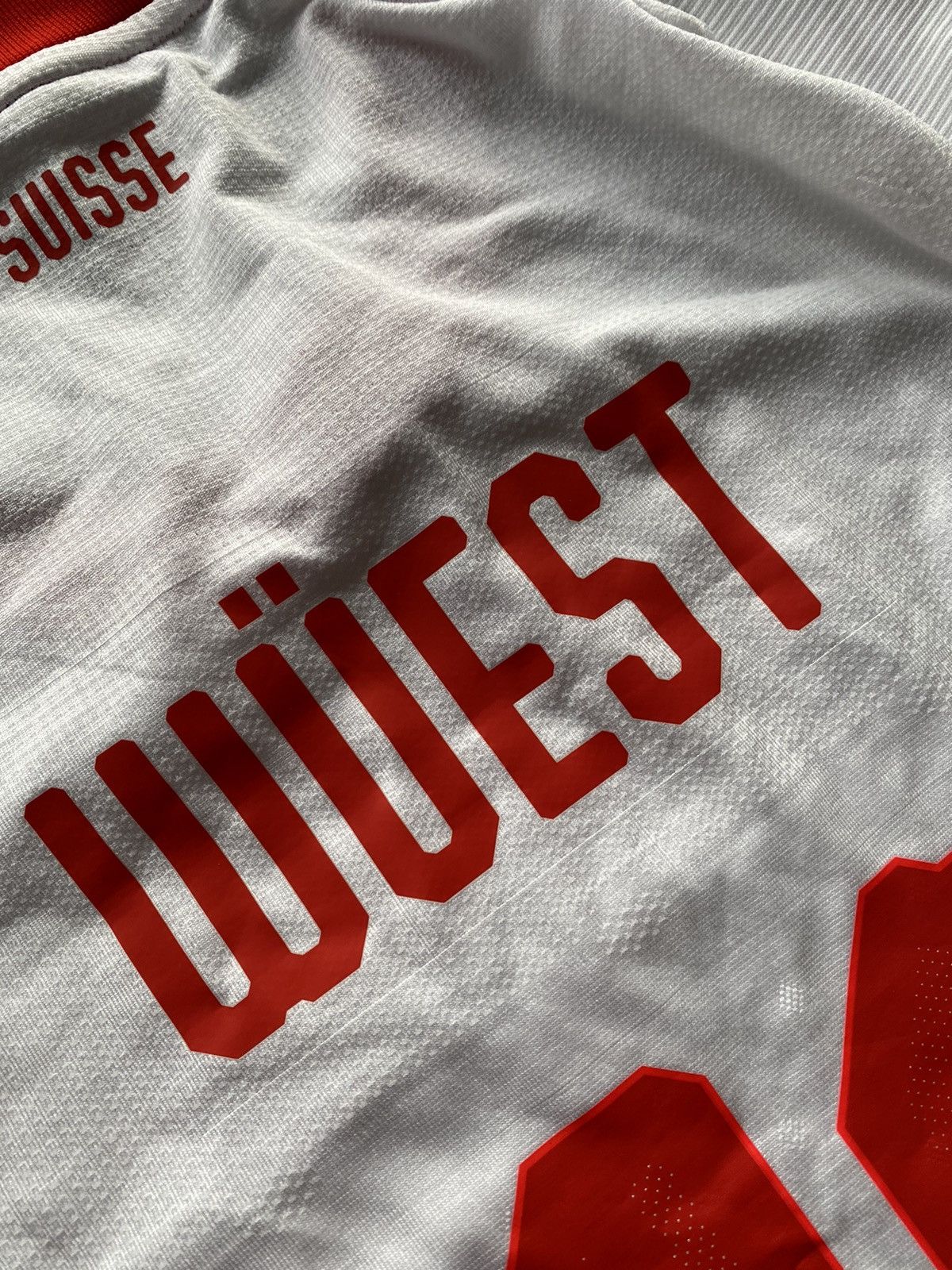 Puma Puma Switzerland Team 2018/19 #16 WUEST Away Soccer Jersey Size US M / EU 48-50 / 2 - 18 Thumbnail