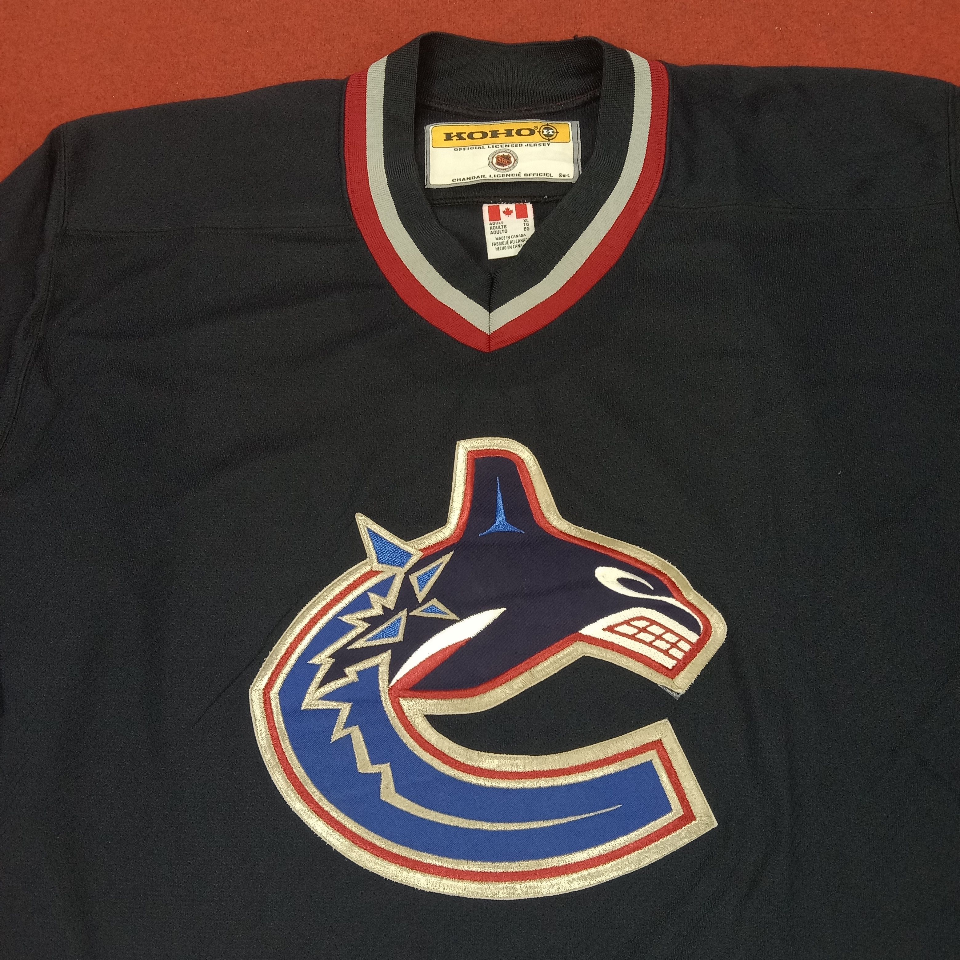 NHL × Vintage NHL Vancouver Canucks Center Logo Hockey Ice Jersey Size US XXL / EU 58 / 5 - 2 Thumbnail
