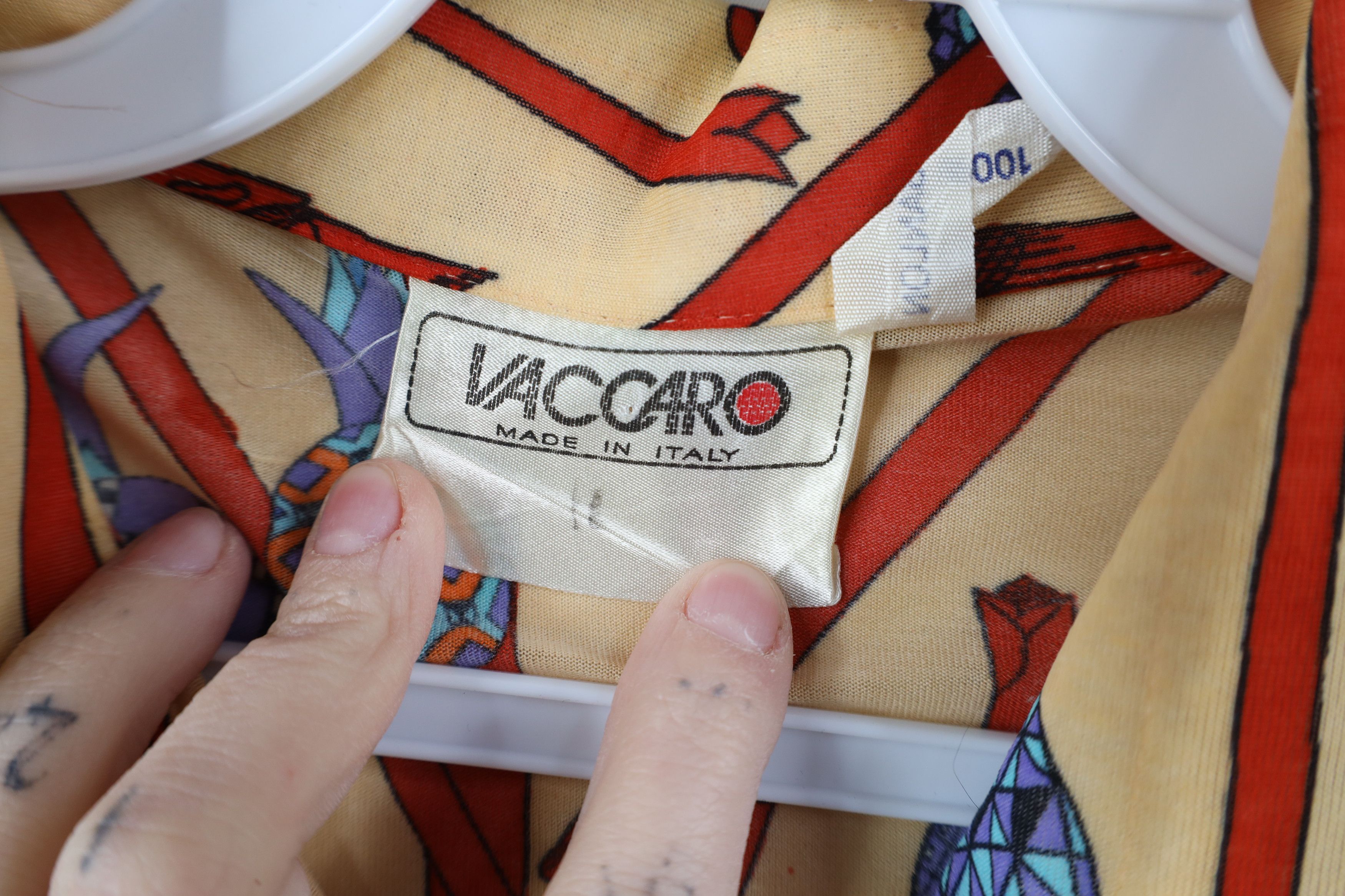 Vintage Vintage 60s Streetwear Knit Pineapple Geometric Button Shirt Size L / US 10 / IT 46 - 8 Thumbnail