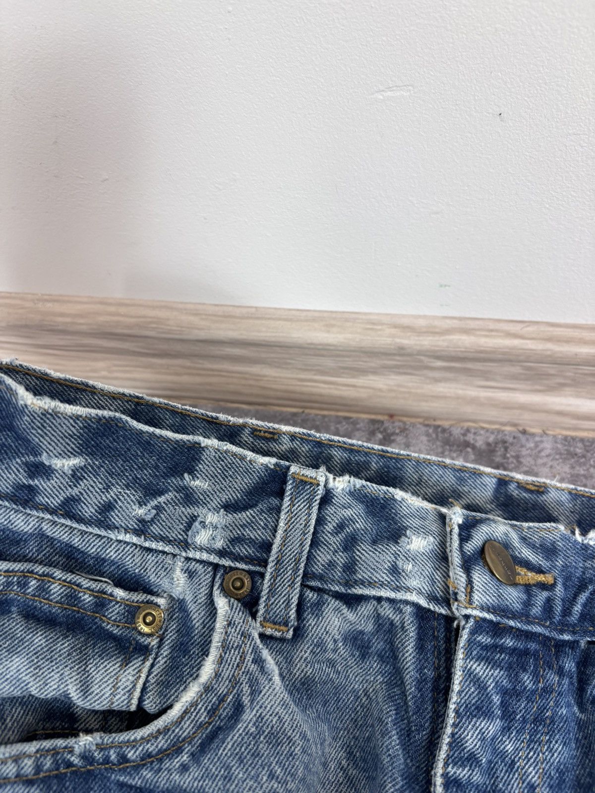 Carhartt Vintage Carhartt Men’s Faded Blue Denim Jeans Relaxed Fit Size US 33 - 18 Thumbnail