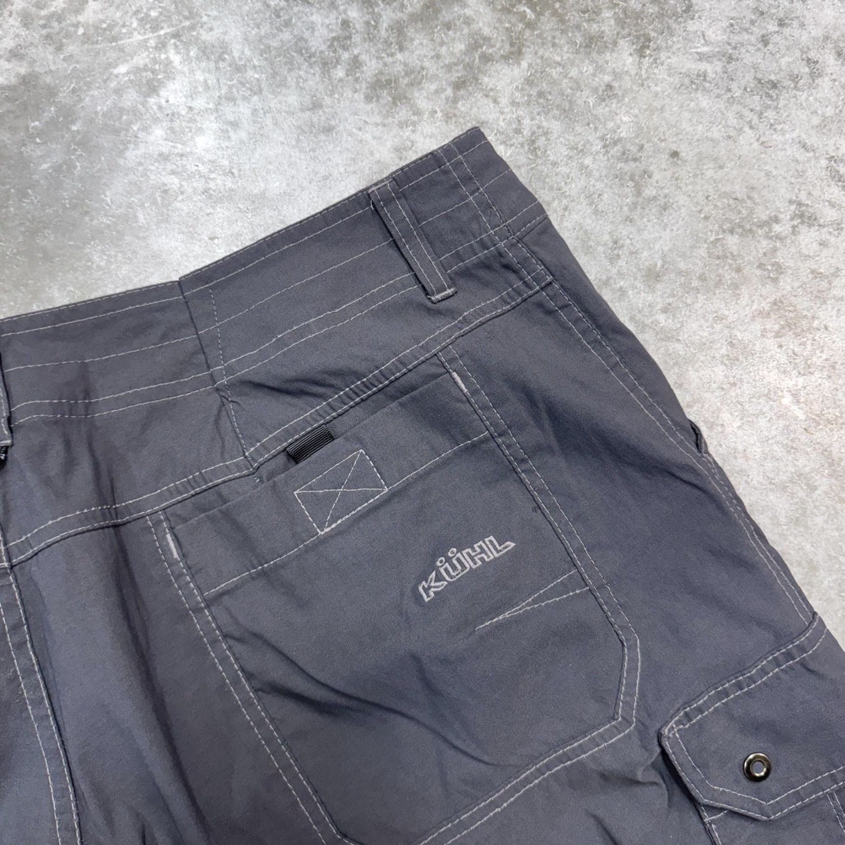 Vintage Kuhl Pants Mens 40x34 Gray Renegade Convertible Stealth Hiking Cargo Outdoor Size US 40 / EU 56 - 6 Thumbnail