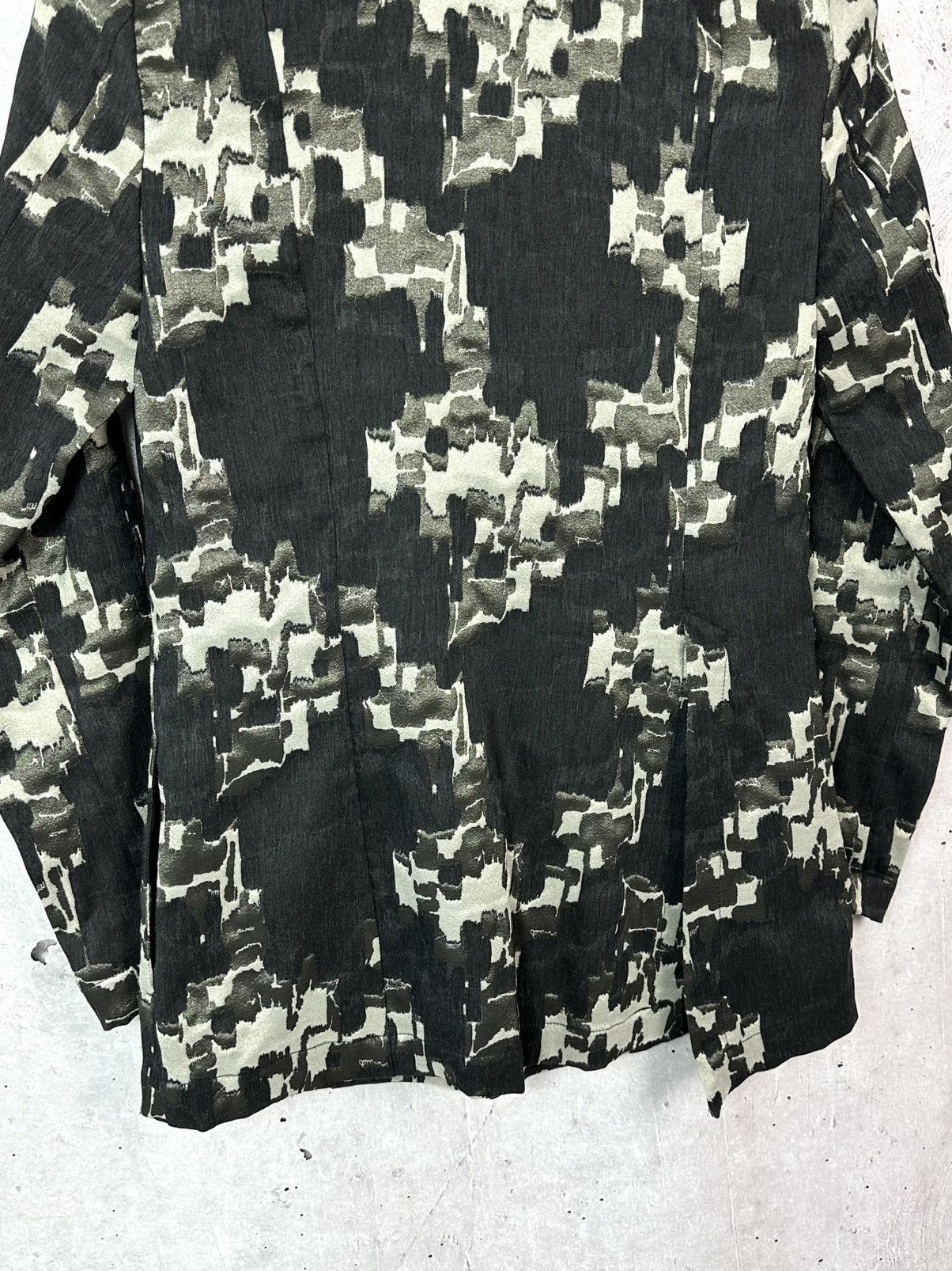 Sarah Pacini × Vintage Vintage Sarah Pacini Made in Italy Camo Style Blazer Size S / US 4 / IT 40 - 8 Thumbnail