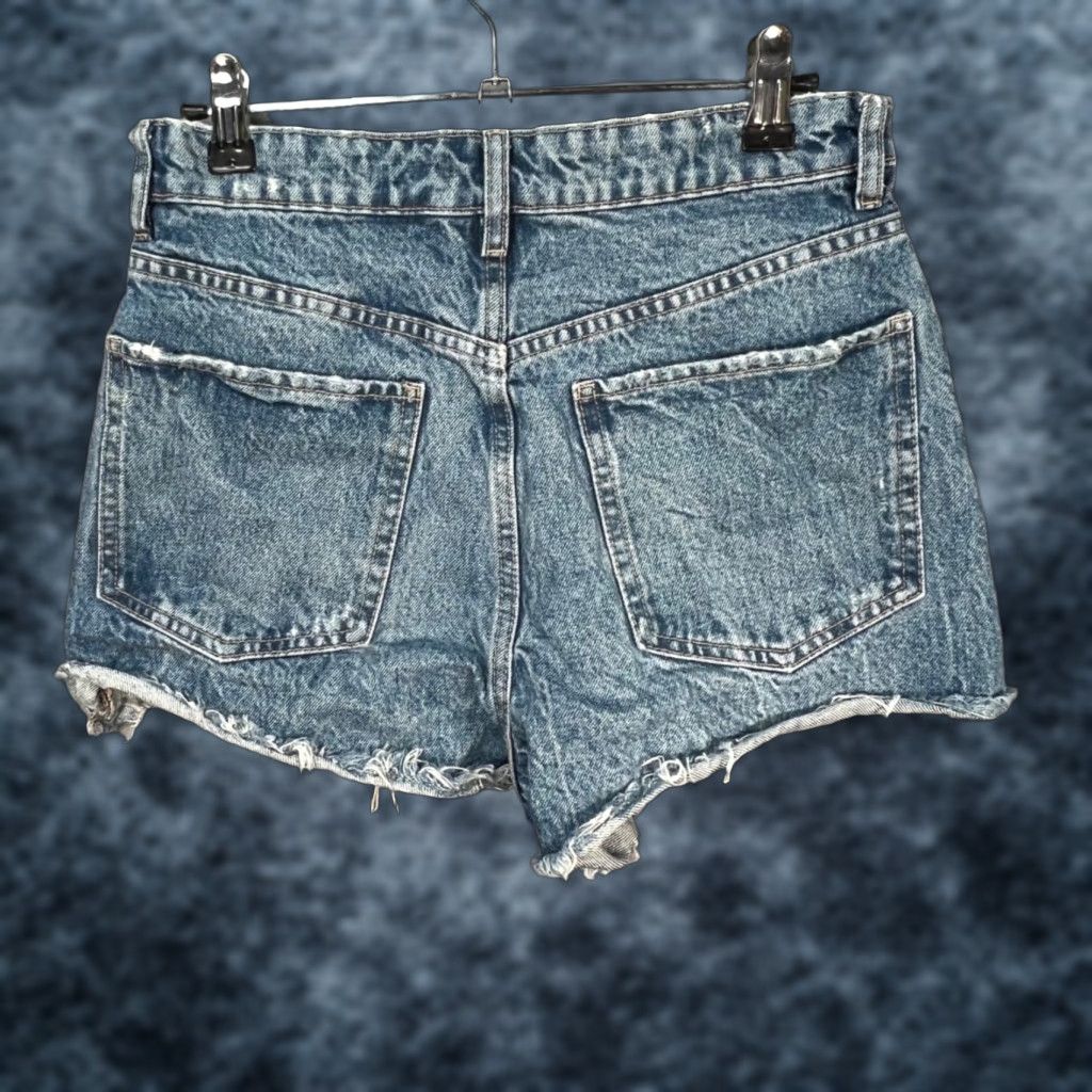 Zara Zara Denim High Waist Shorts Womens 4 Distressed Casual 5-Pocket Blue Cotton 2.5 in Inseam Vintage No Size 27" / US 4 / IT 40 - 1 Thumbnail