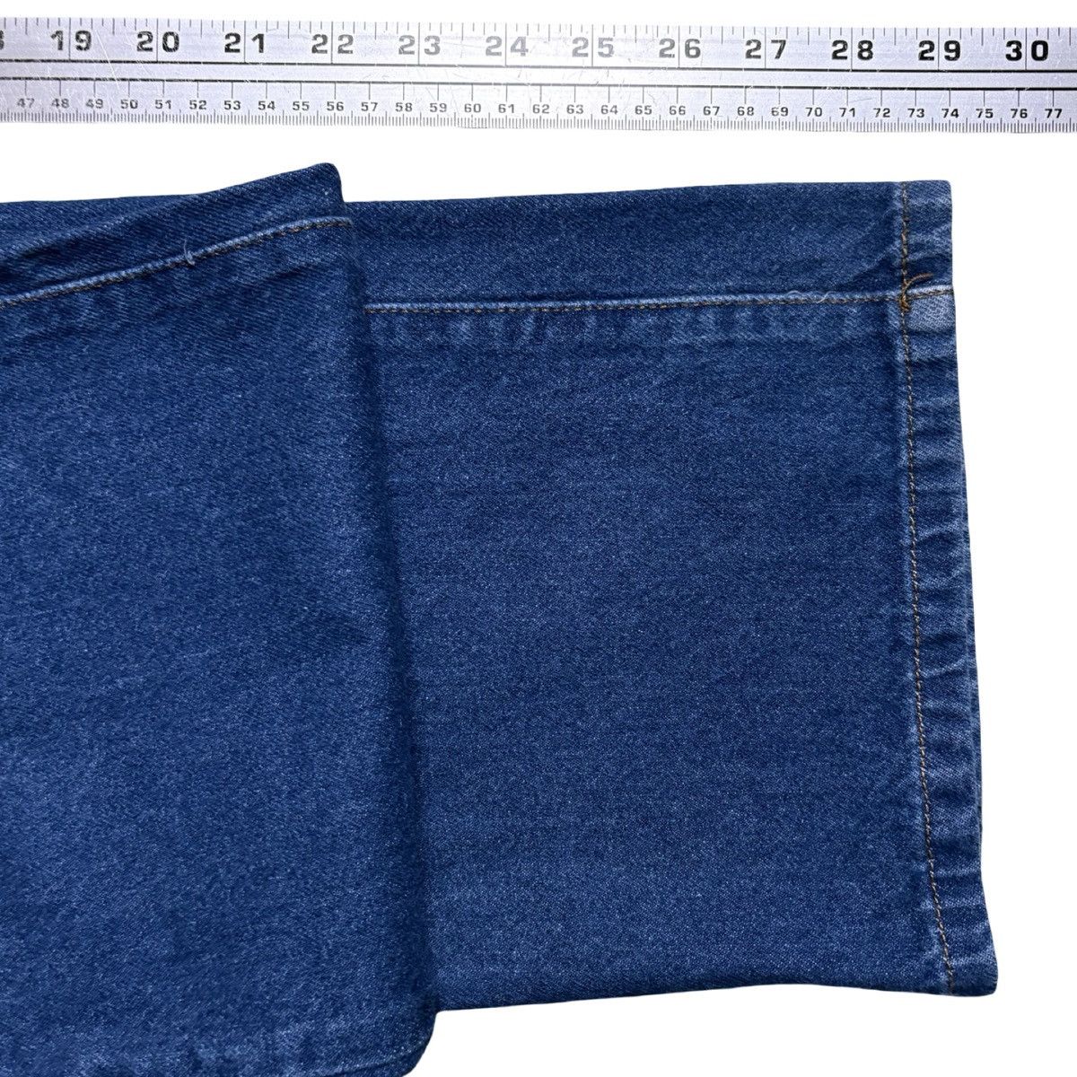 Tommy Hilfiger Vintage 90s Tommy Hilfiger Jeans Loose Fit Dark Wash 30X29 Size US 30 / EU 46 - 7 Thumbnail