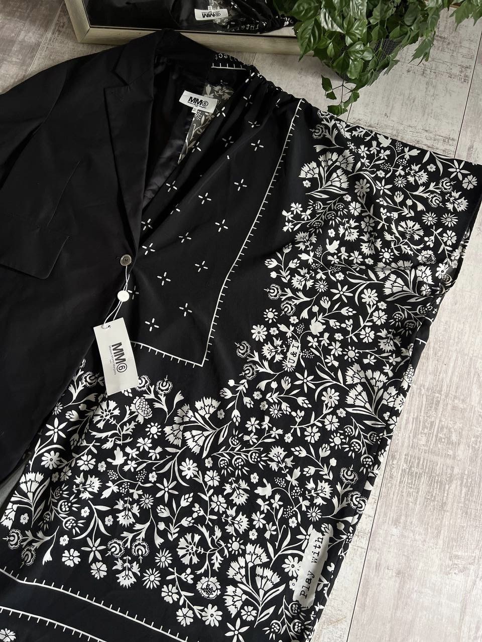 MM6 × Maison Margiela Maison Martin Margiela MM6 Blazer Black RARE Size M / US 6-8 / IT 42-44 - 4 Thumbnail