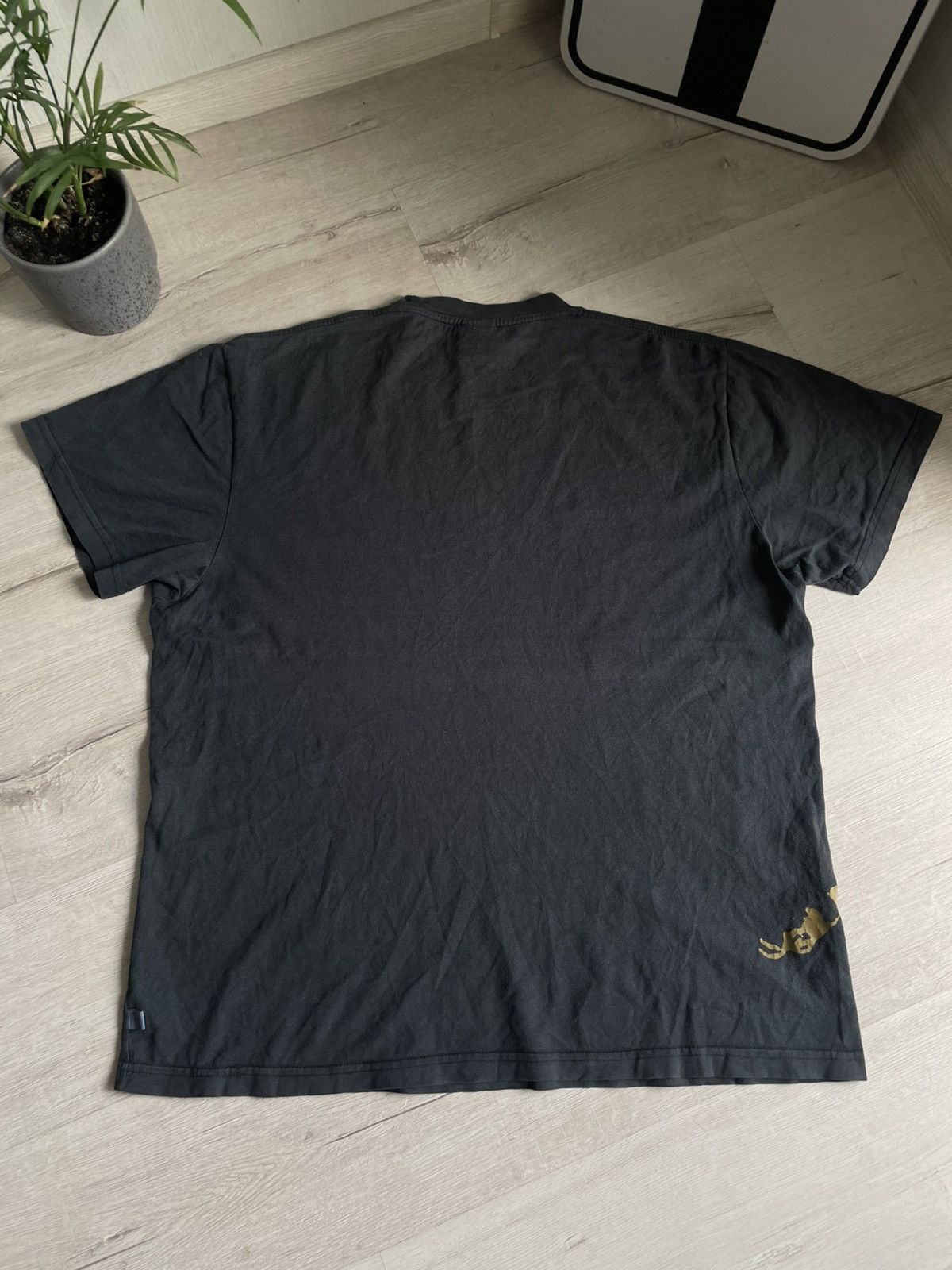 Jordan Brand × Vintage Archive Brand Jordan Big Logo Faded Tee distressed T-shirt Size US XL / EU 56 / 4 - 9 Thumbnail