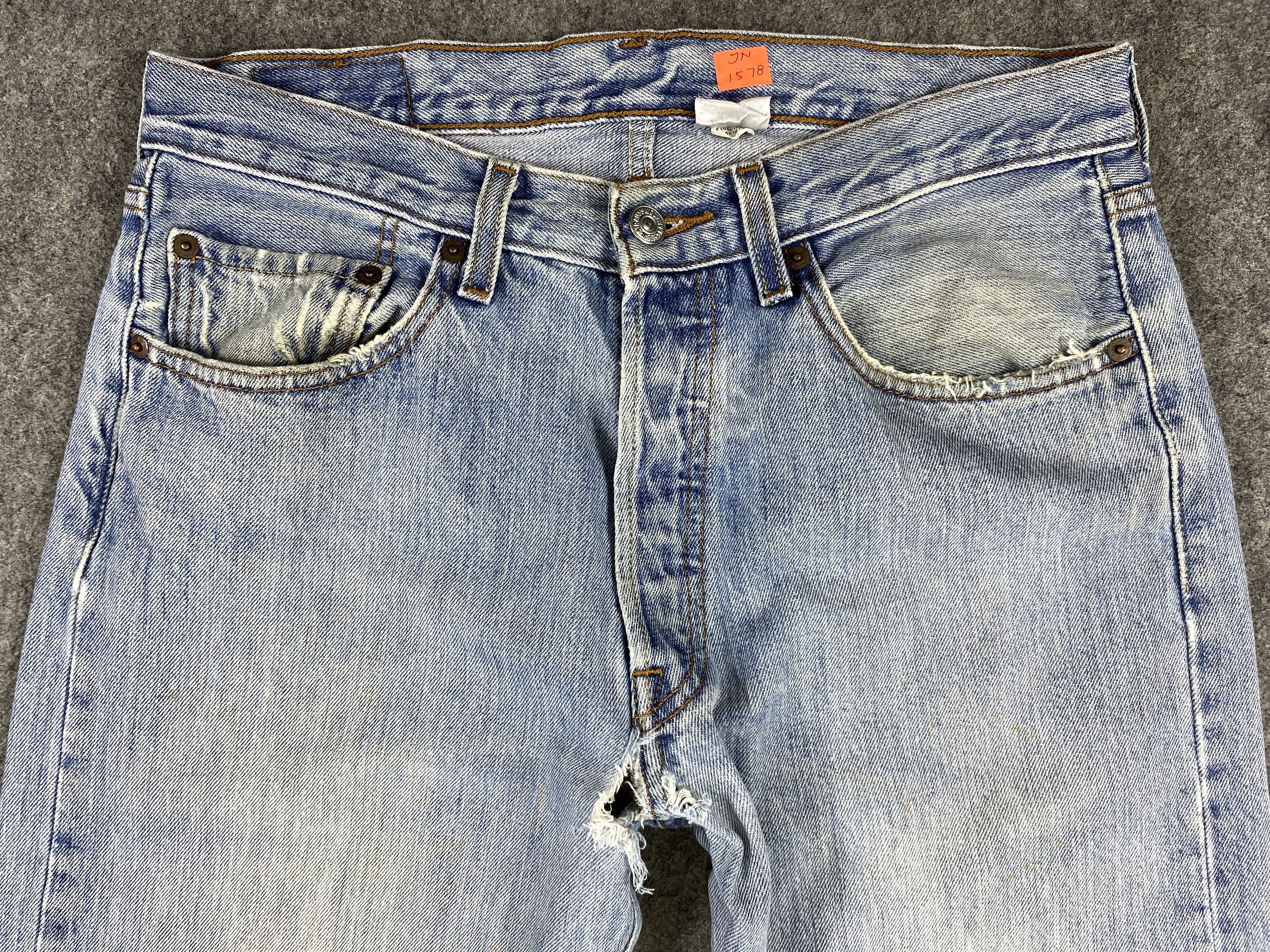 If Six Was Nine Mid Blue Vintage Levi's 501 Jeans 31x29.5 Denim -JN1578 Size US 31 - 3 Thumbnail
