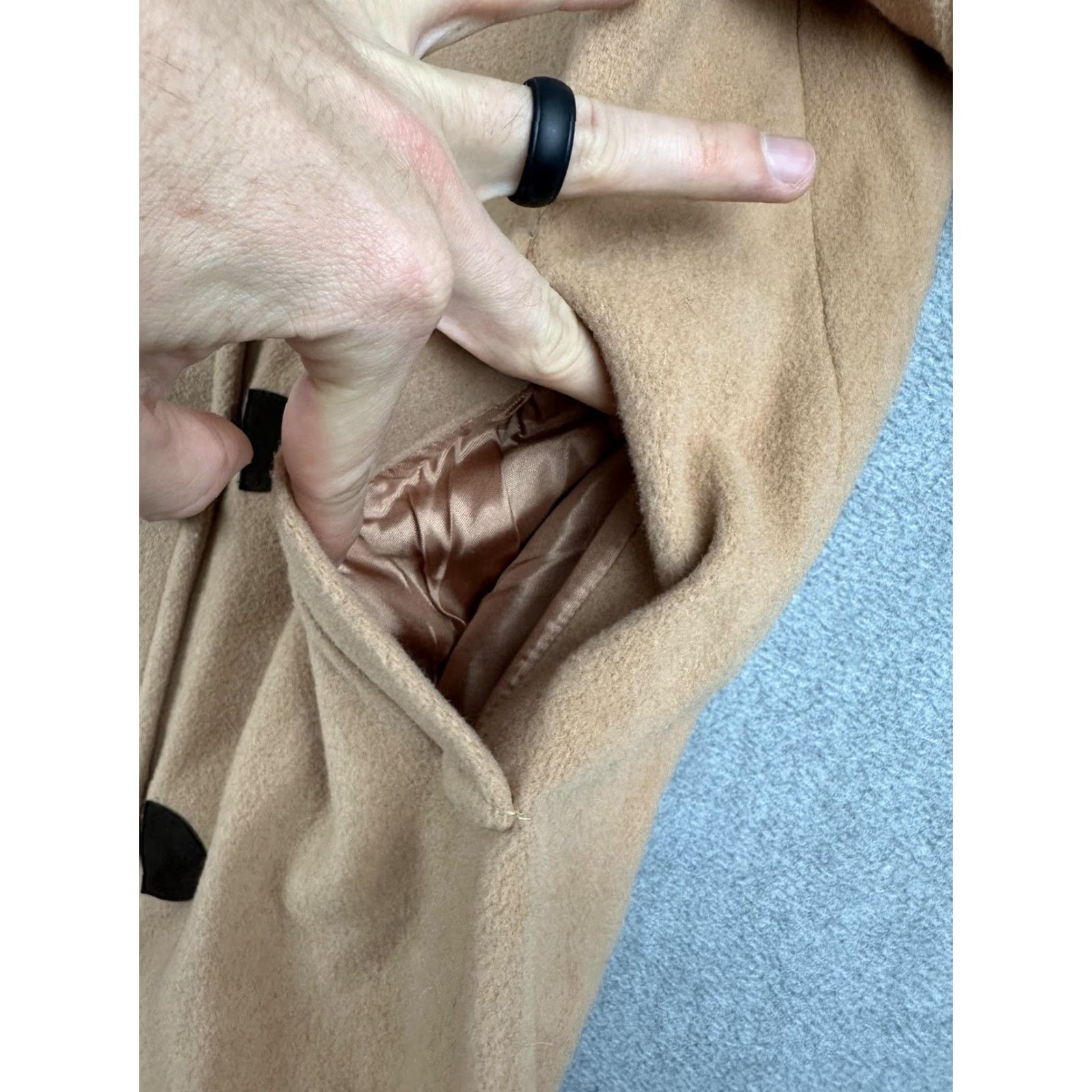 Talbots VINTAGE Talbots Coat Womens 10 Beige Wool Hooded Toggle Duffle Mid Length Lined Winter Size L / US 10 / IT 46 - 6 Thumbnail