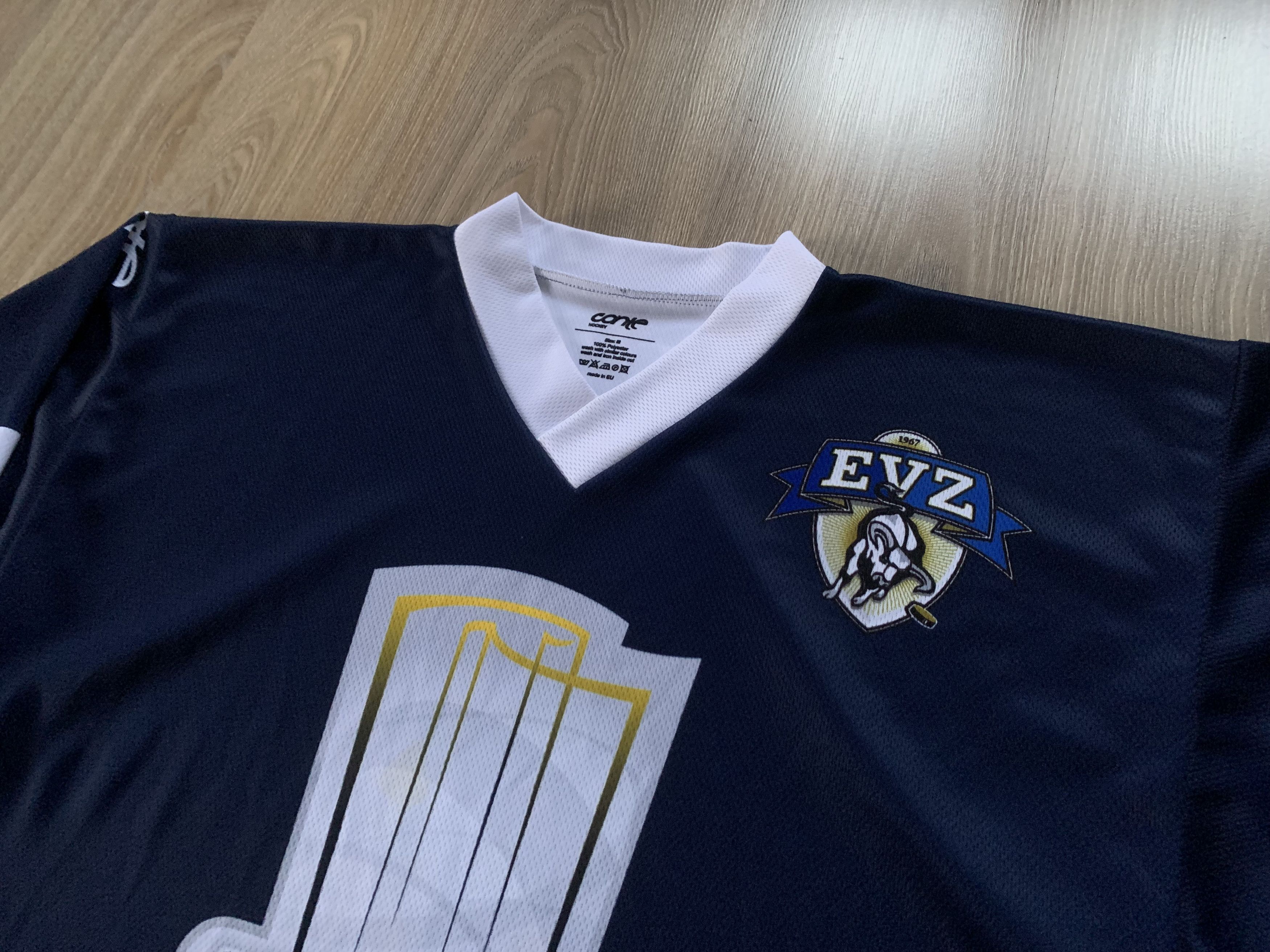 Other Cante Hockey EVZ Team Gastro Final 2019 Hockey Jersey Size US M / EU 48-50 / 2 - 4 Thumbnail