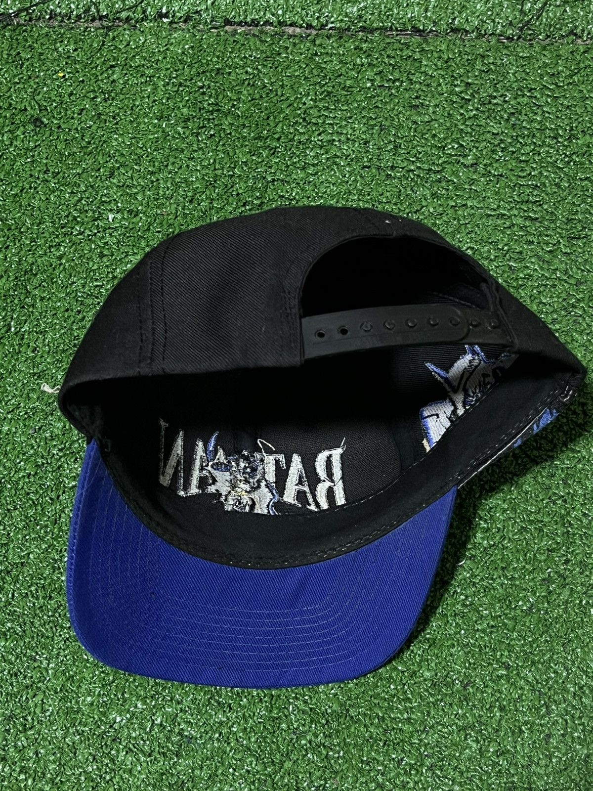 DC Comics Vintage hat batman rare 1996 Size ONE SIZE - 4 Thumbnail