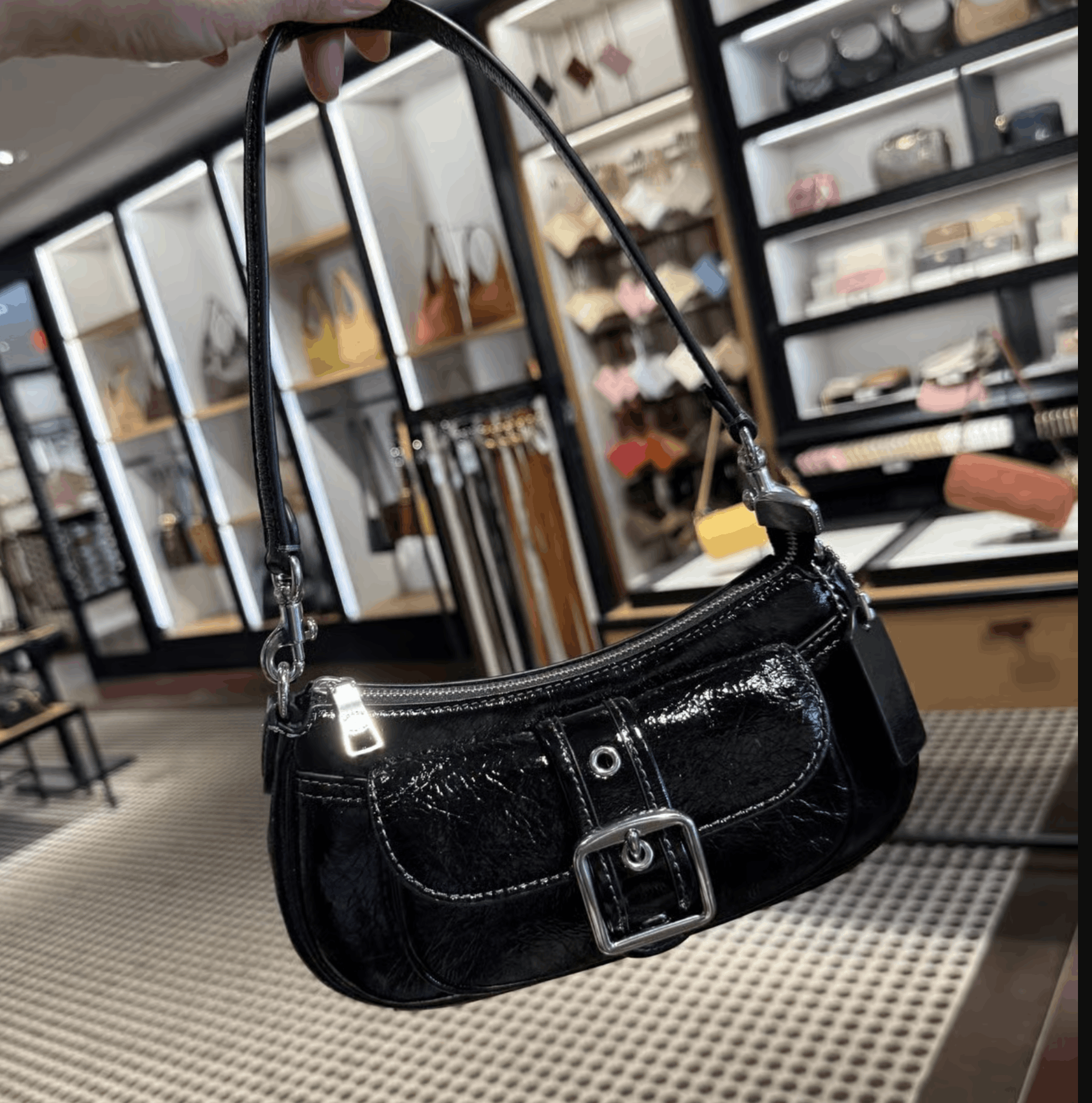 Coach NWT Coach Ashton Mini Shoulder Bag CDB19 Size ONE SIZE - 1 Thumbnail