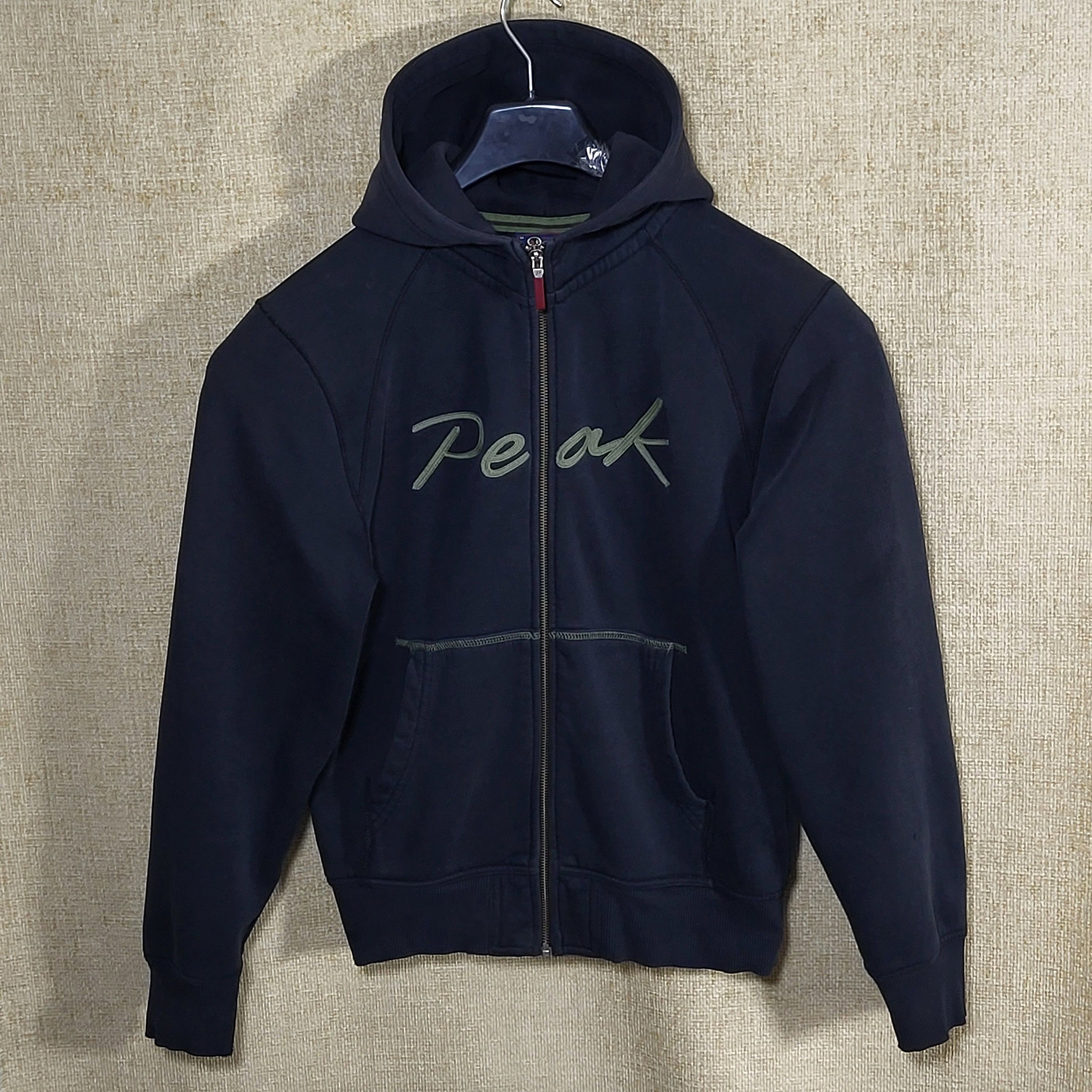 Peak Performance Vintage Peak Performance Hoodie Surf Style SK8 Streetwear Size US M / EU 48-50 / 2 - 1 Thumbnail
