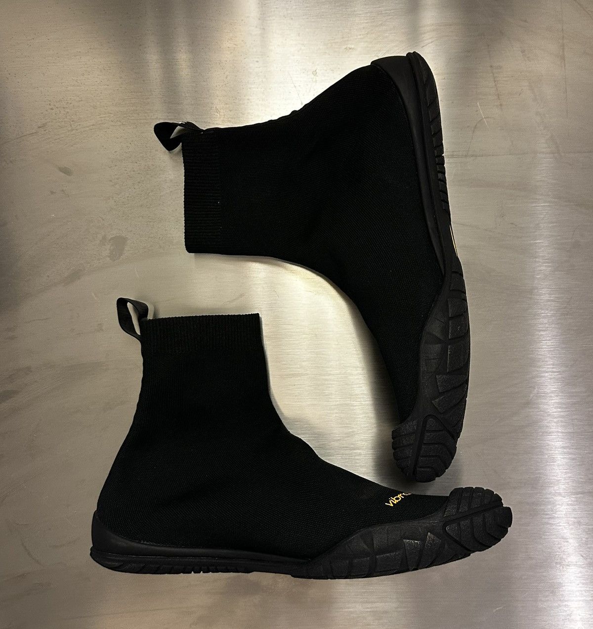 Balenciaga × Vibram Balenciaga x Vibram finger toes shoes Size US 8 / EU 41 - 2 Thumbnail