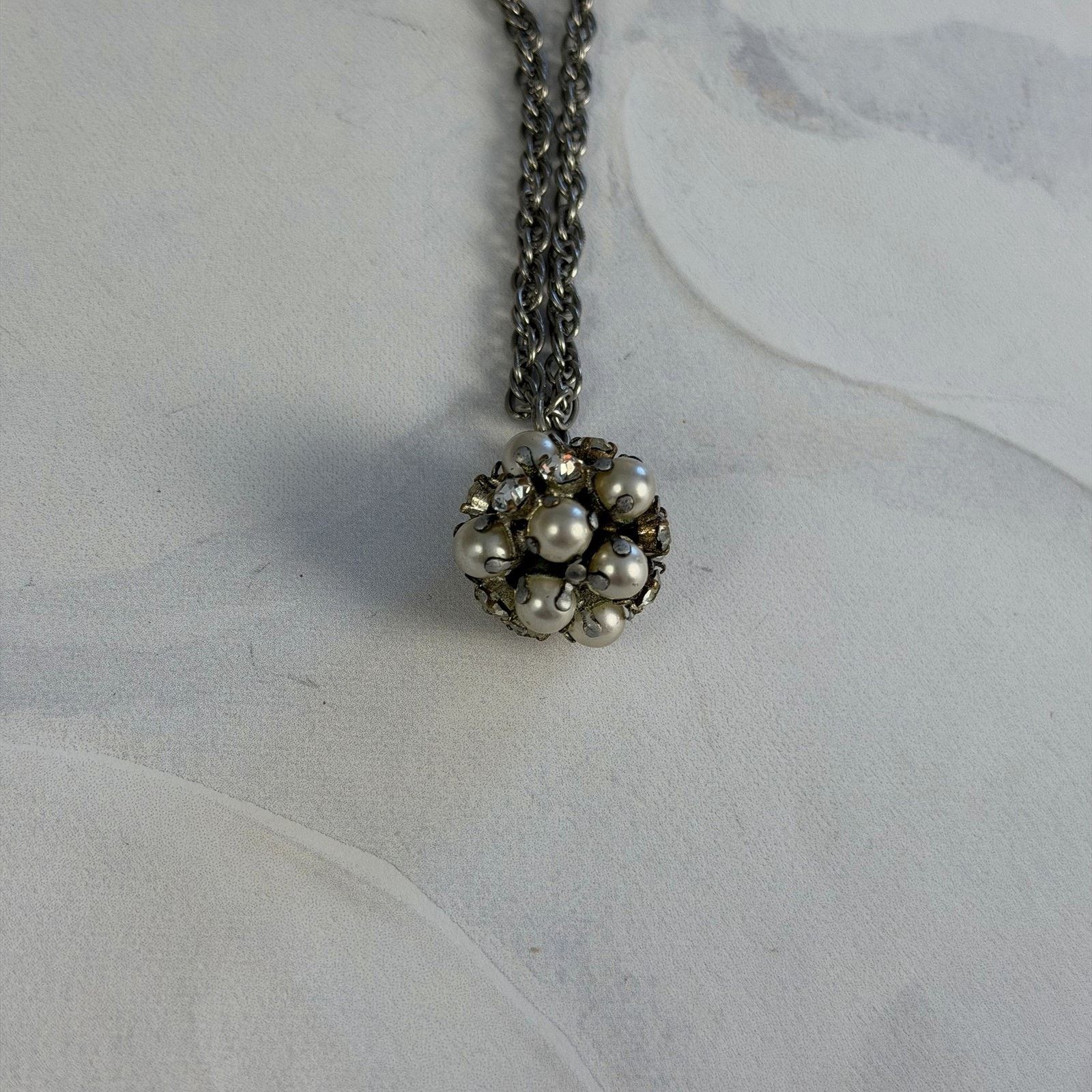 Other VTG 1950 Silver-Tone Rhinestone Faux Pearl Pendant Necklace Size ONE SIZE - 6 Thumbnail